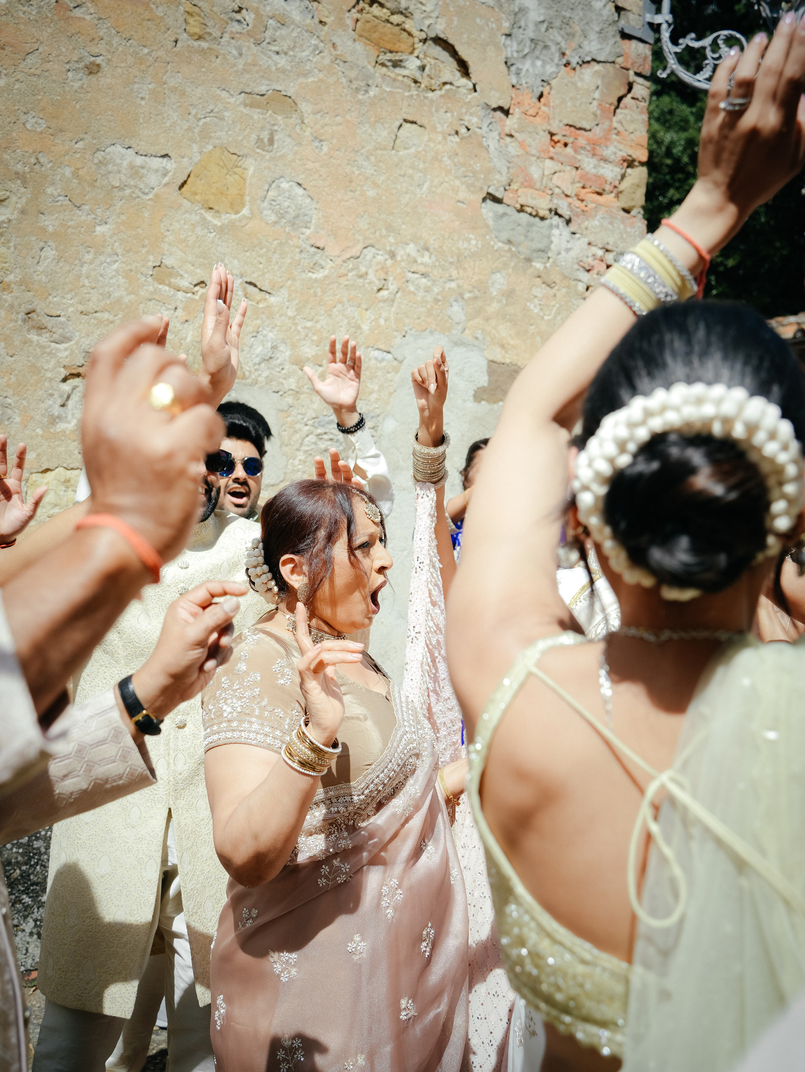 Indian Wedding in Tuscany. Wedding Photographer in Italy