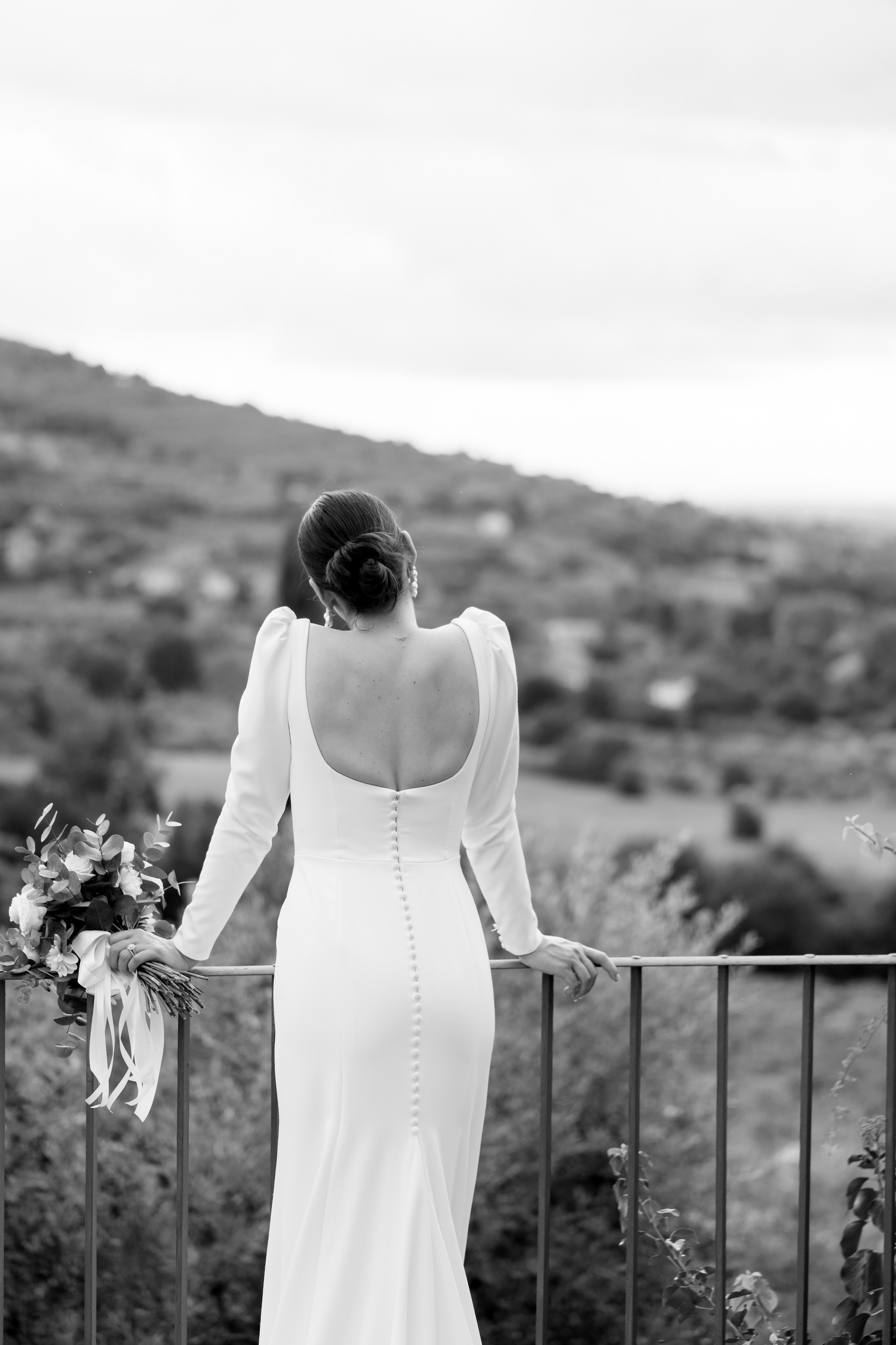 Elopment in Cortona. Villa Falconiere. Wedding Photographer in Italy