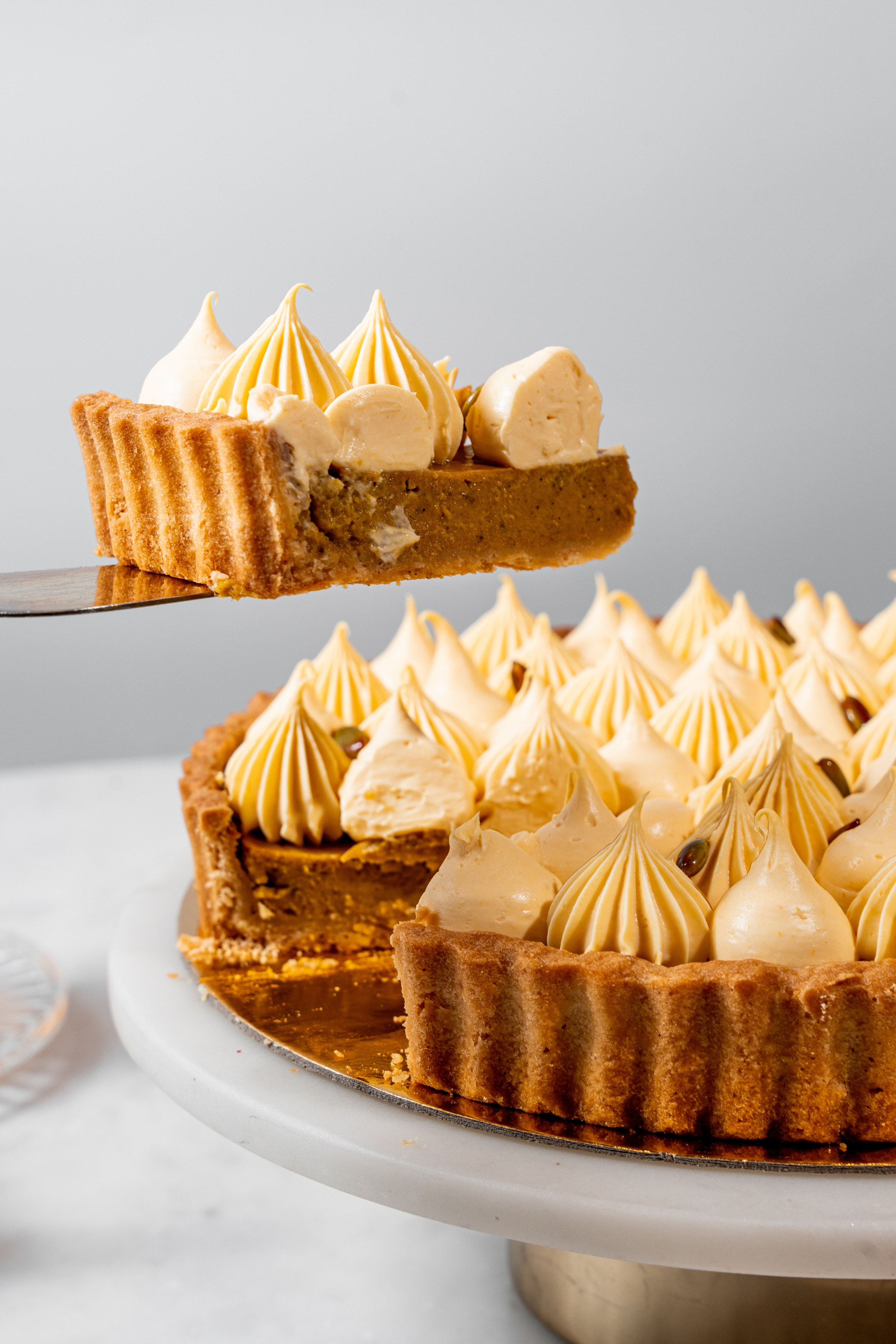 FOOD PHOTO. Photo and video production. Editing & retouching services. Training