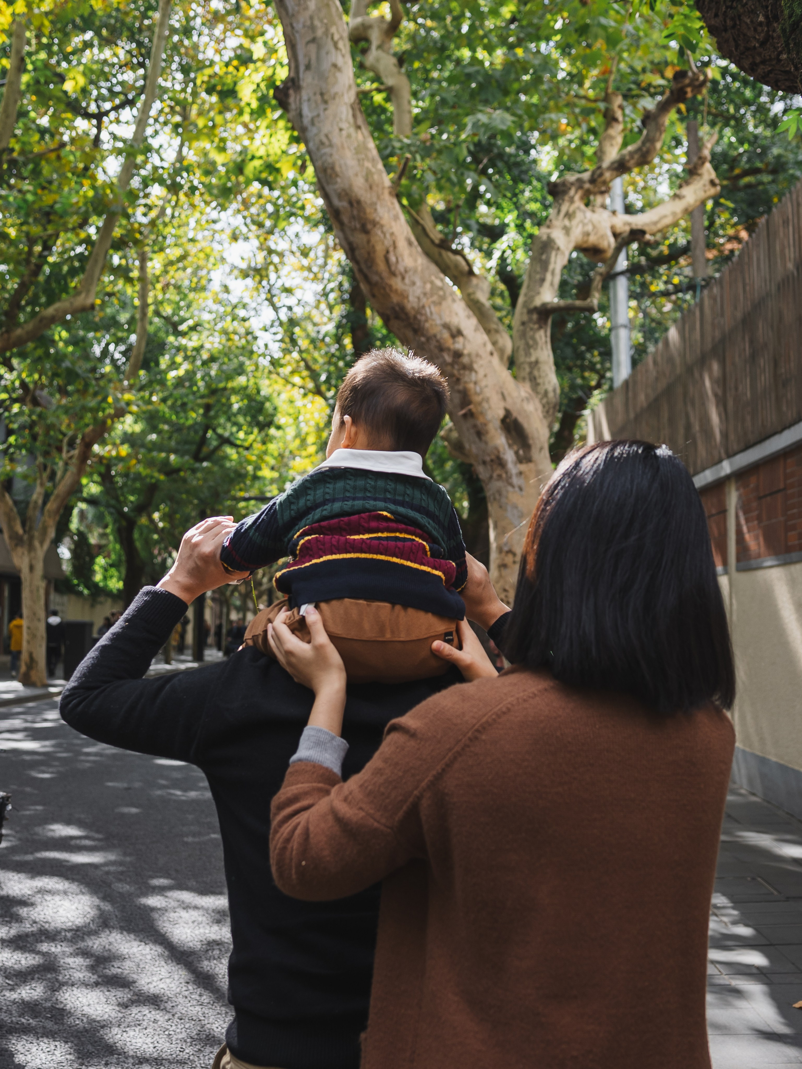 Family photograph in Shanghai. Shanghai Family Photographer Dora
