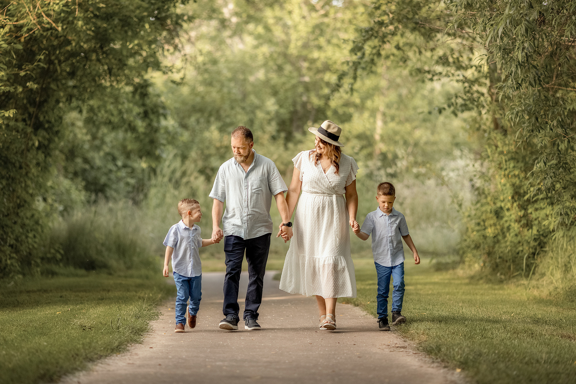 Beaverton/OR, June 2022. Elena Baldes, family photographer
