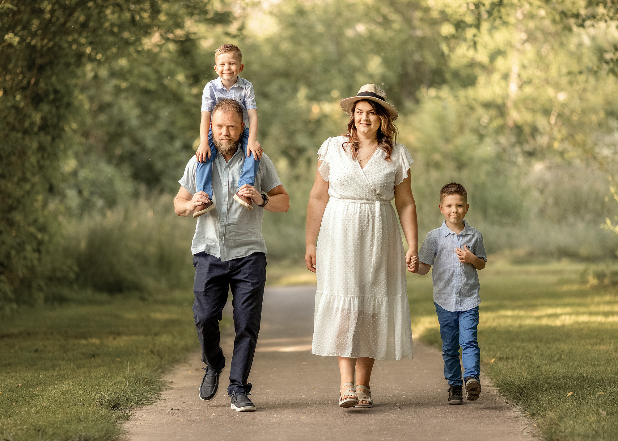 Beaverton/OR, June 2022. Elena Baldes, family photographer