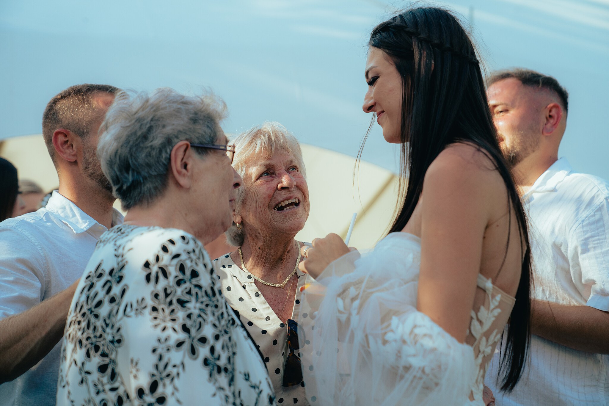 Wedding couple. Jana Holubová | Svatební, párová a rodinná fotografka v Praze