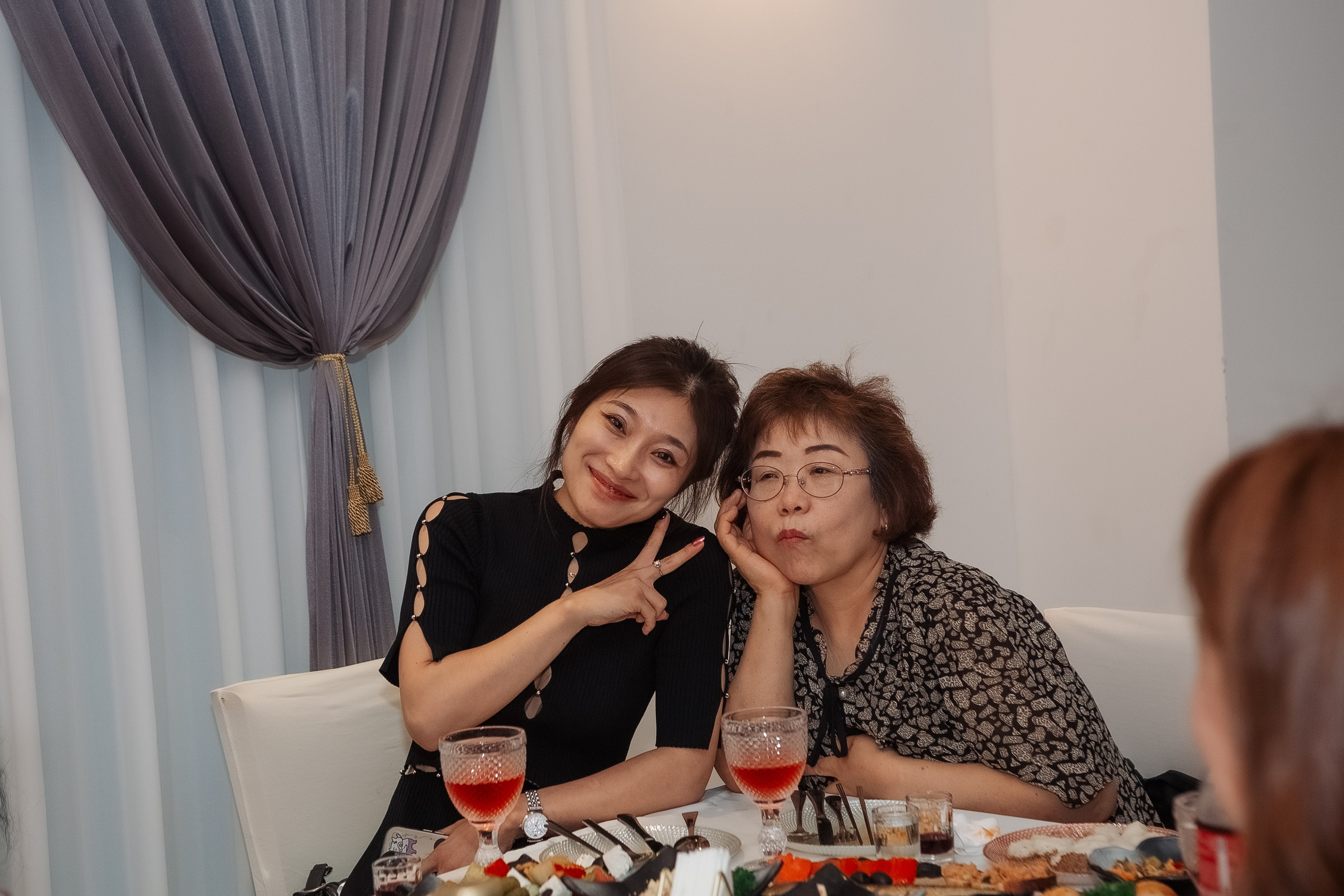 Тео дома и в ресторане. Фотограф беременности, ньюборн и годовасиков в Корее Жанна Хан