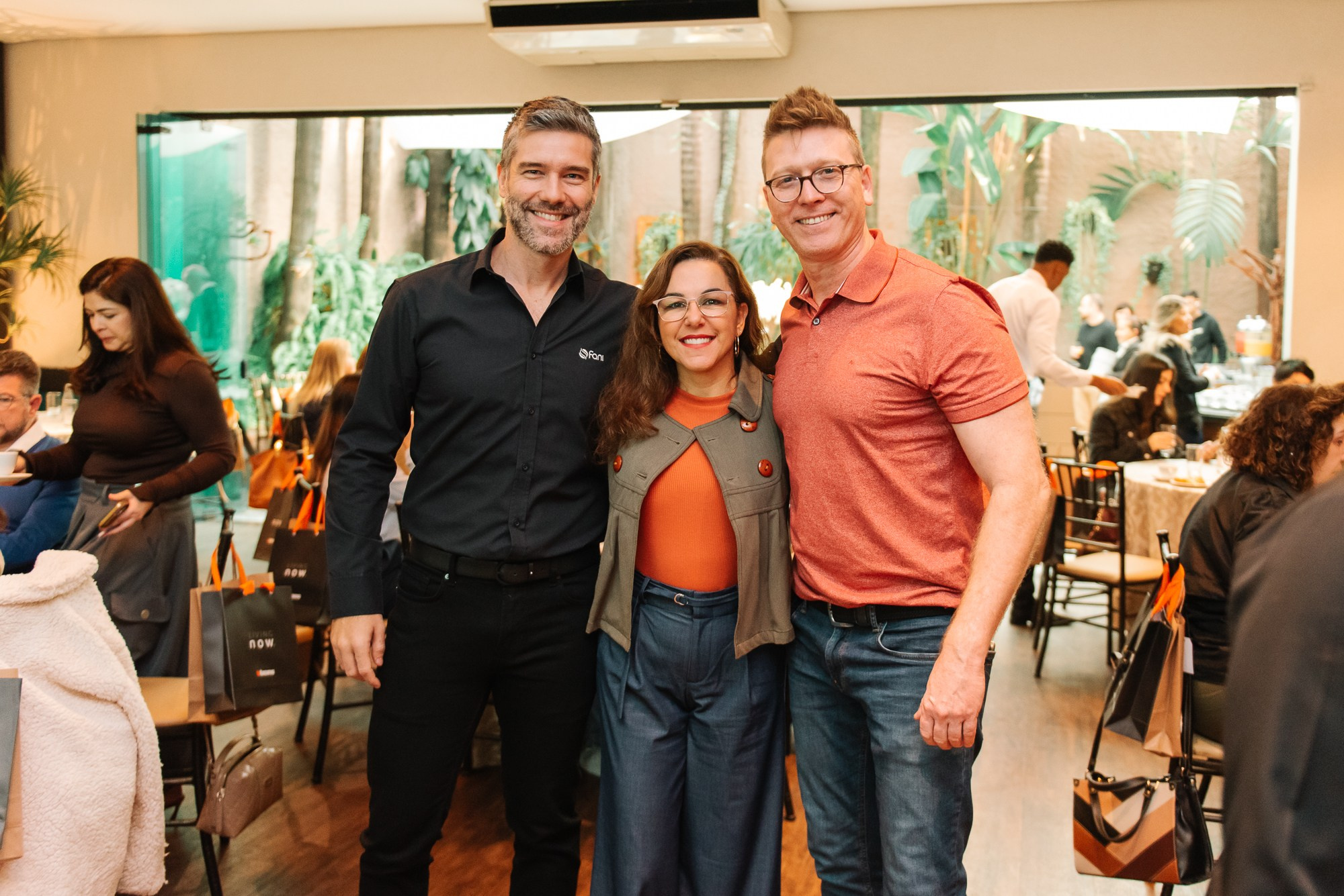 Café + Conteúdo | Casa Pinezi. 78 Imagens