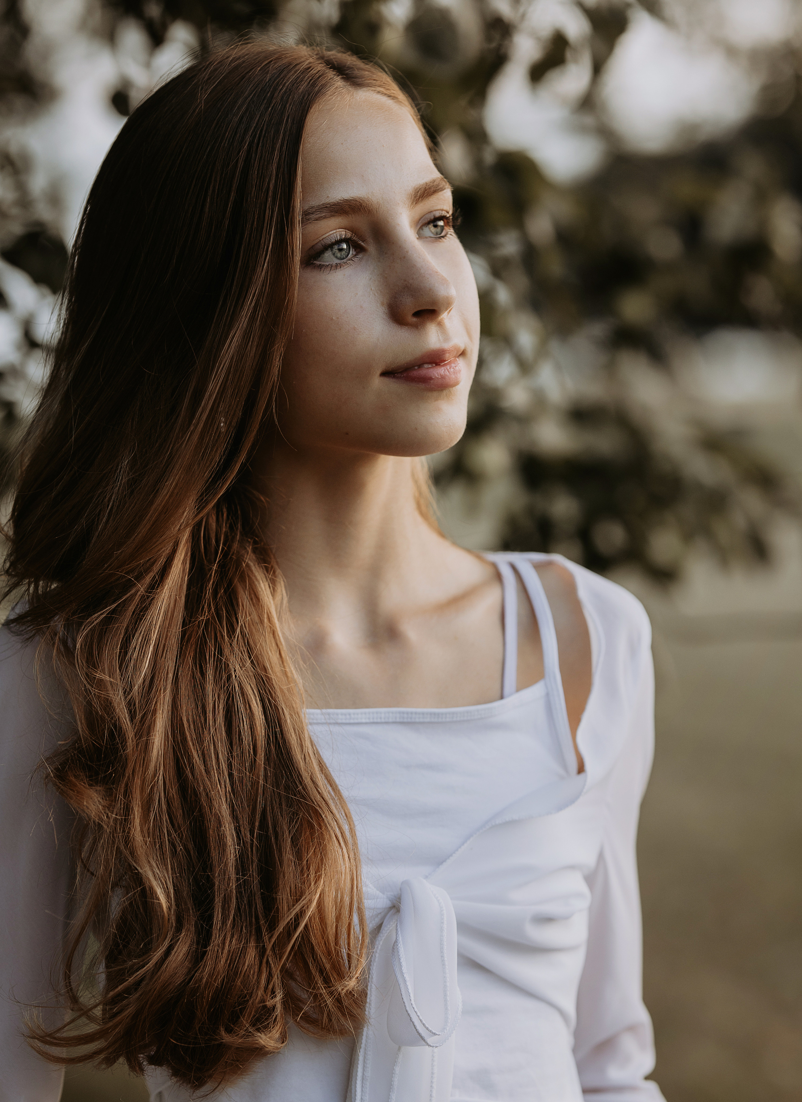 Frauenportrait-Outdoor-Outdoorshooting-Outdoorfotografie-Biberach. Fotografin für Frauen, Paare & Familien in Emsland, Lingen & Umgebung