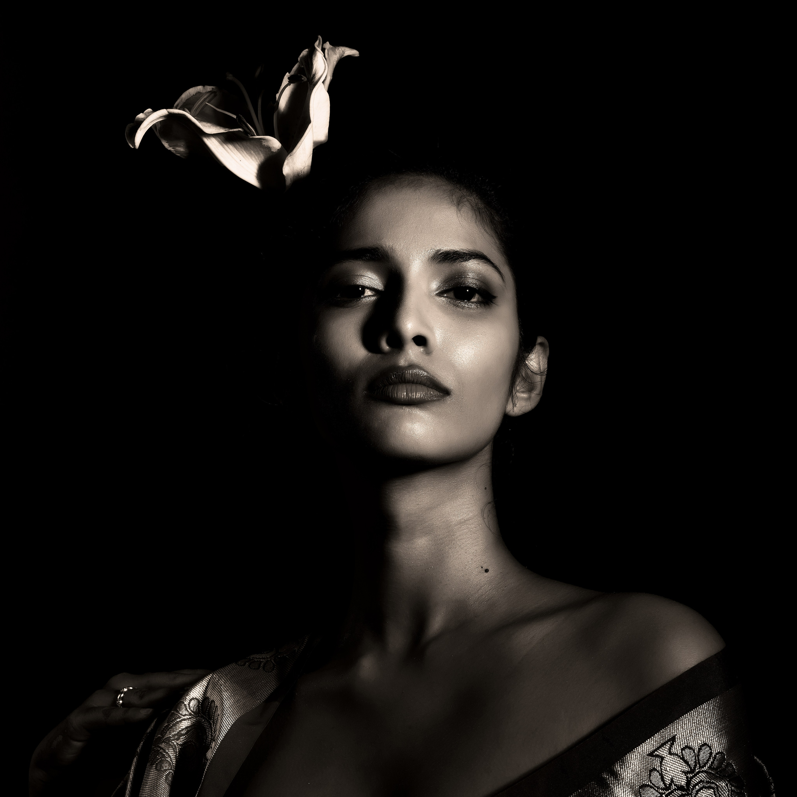 Black and White Saree Portrait in Chennai