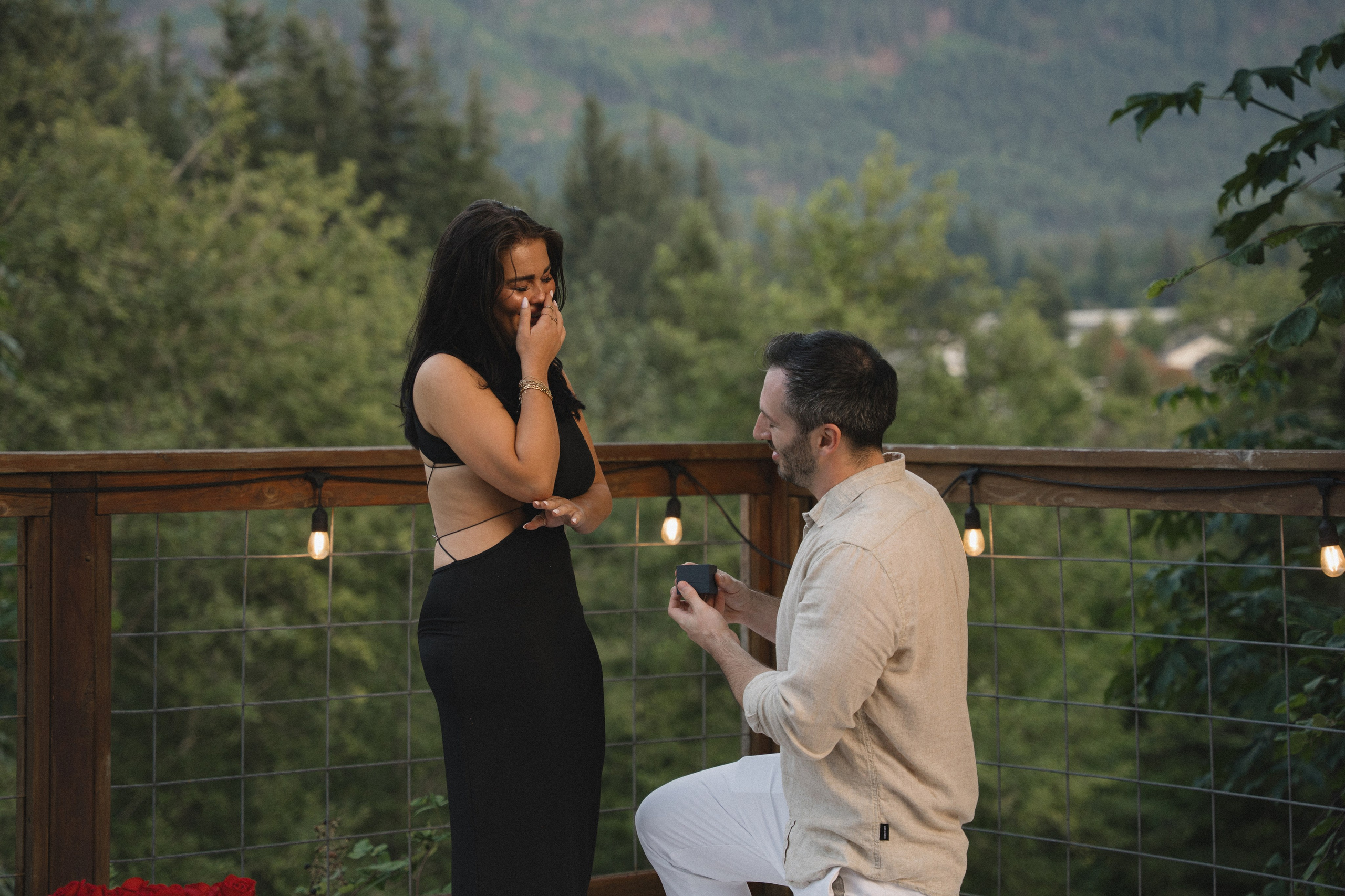 Blaine and Anya proposal. Photographer in Washington Sophia D