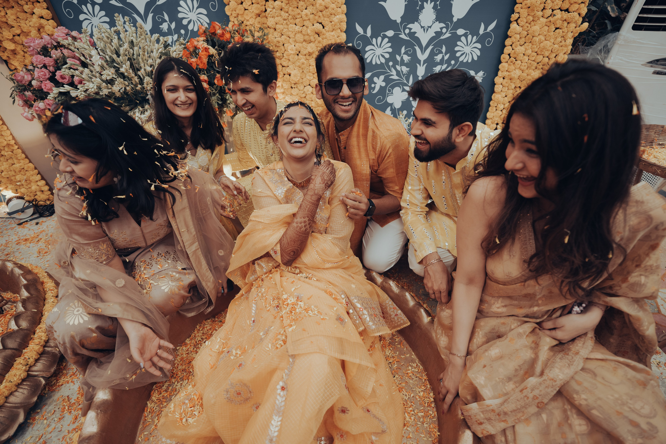 HALDI & MEHANDI. Wedding photographer Stalen Robert