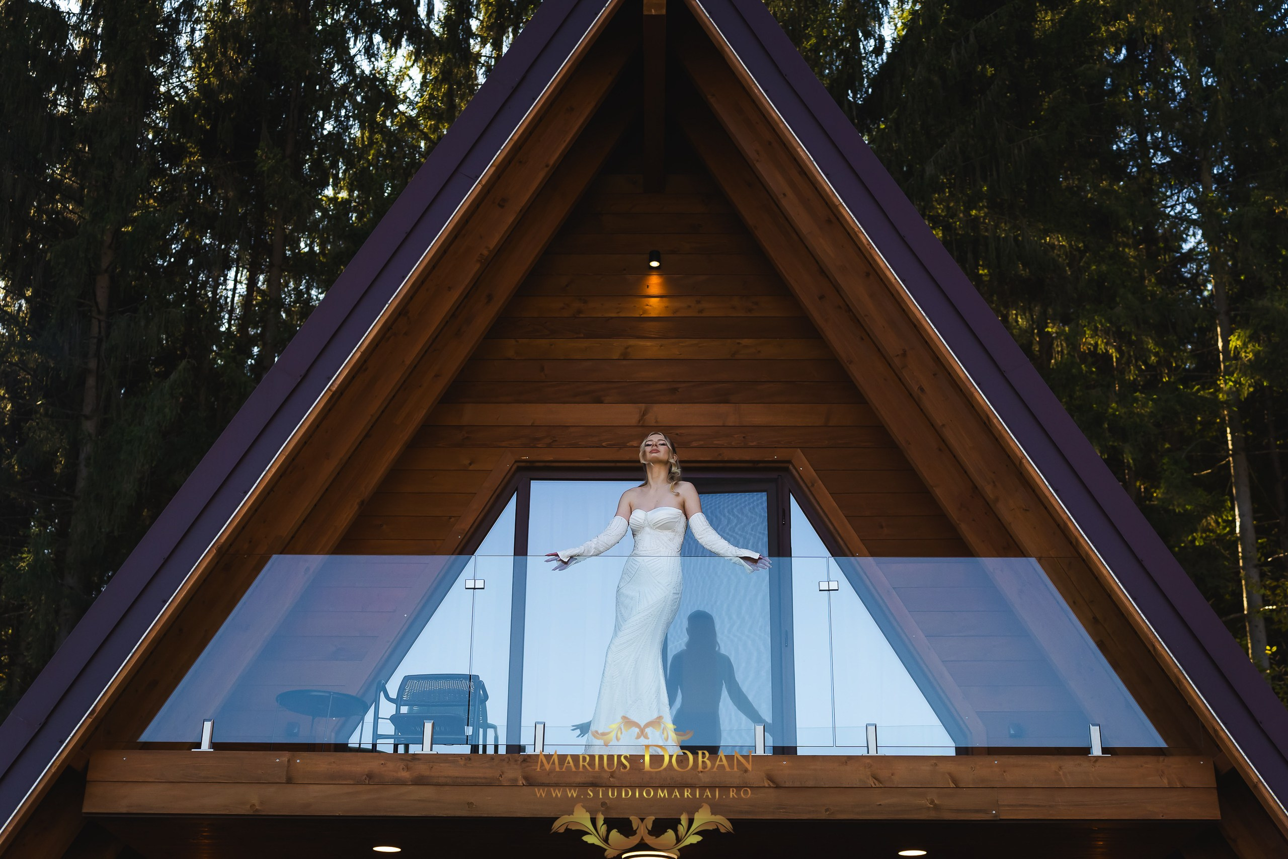 Iulia & Joszeph — preparing & details. Marius Doban