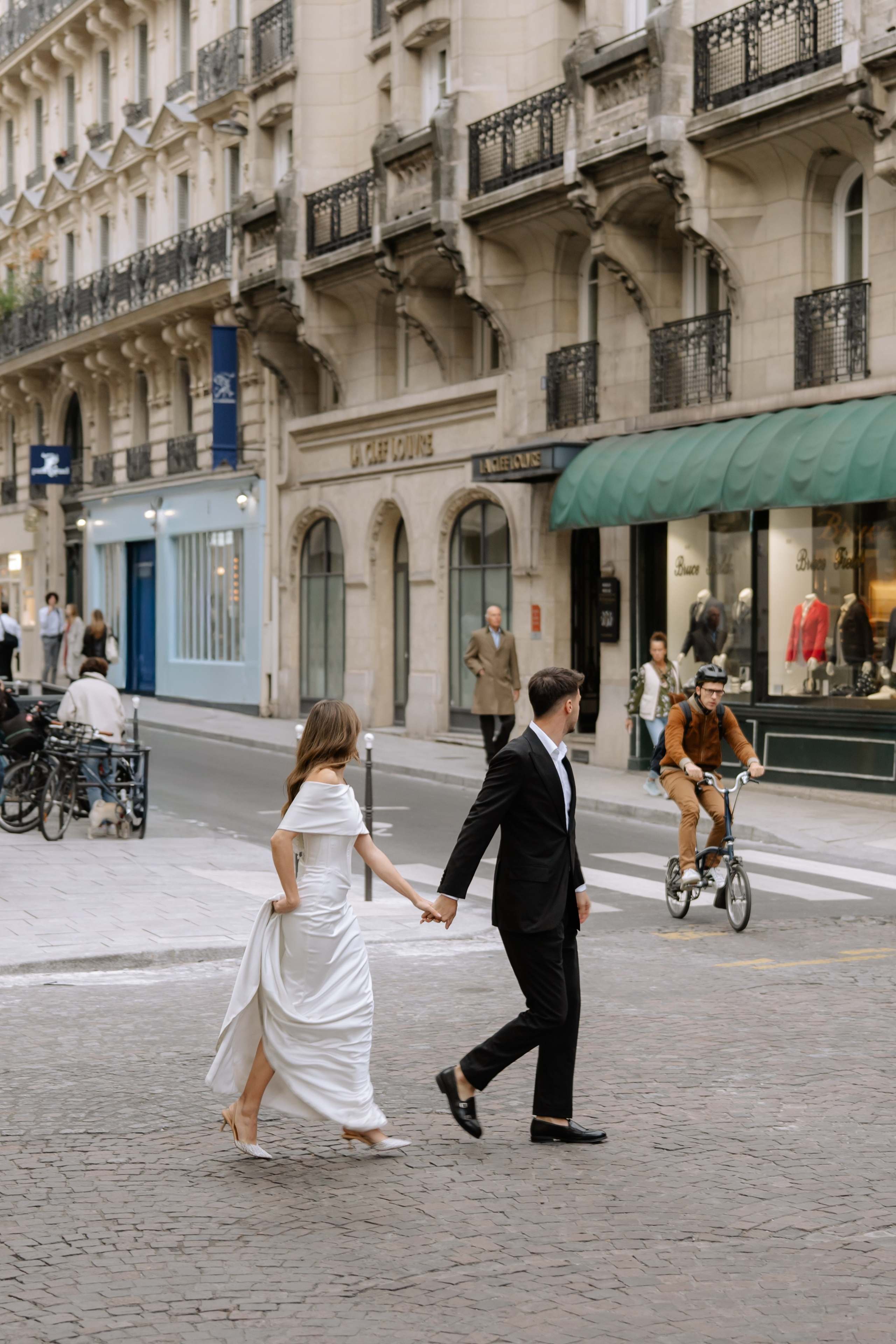 Ana + Marko | Paris. Proud Vision Weddings | Wedding Photography & Films — Servicii profesionale Foto Video Nunta Iasi