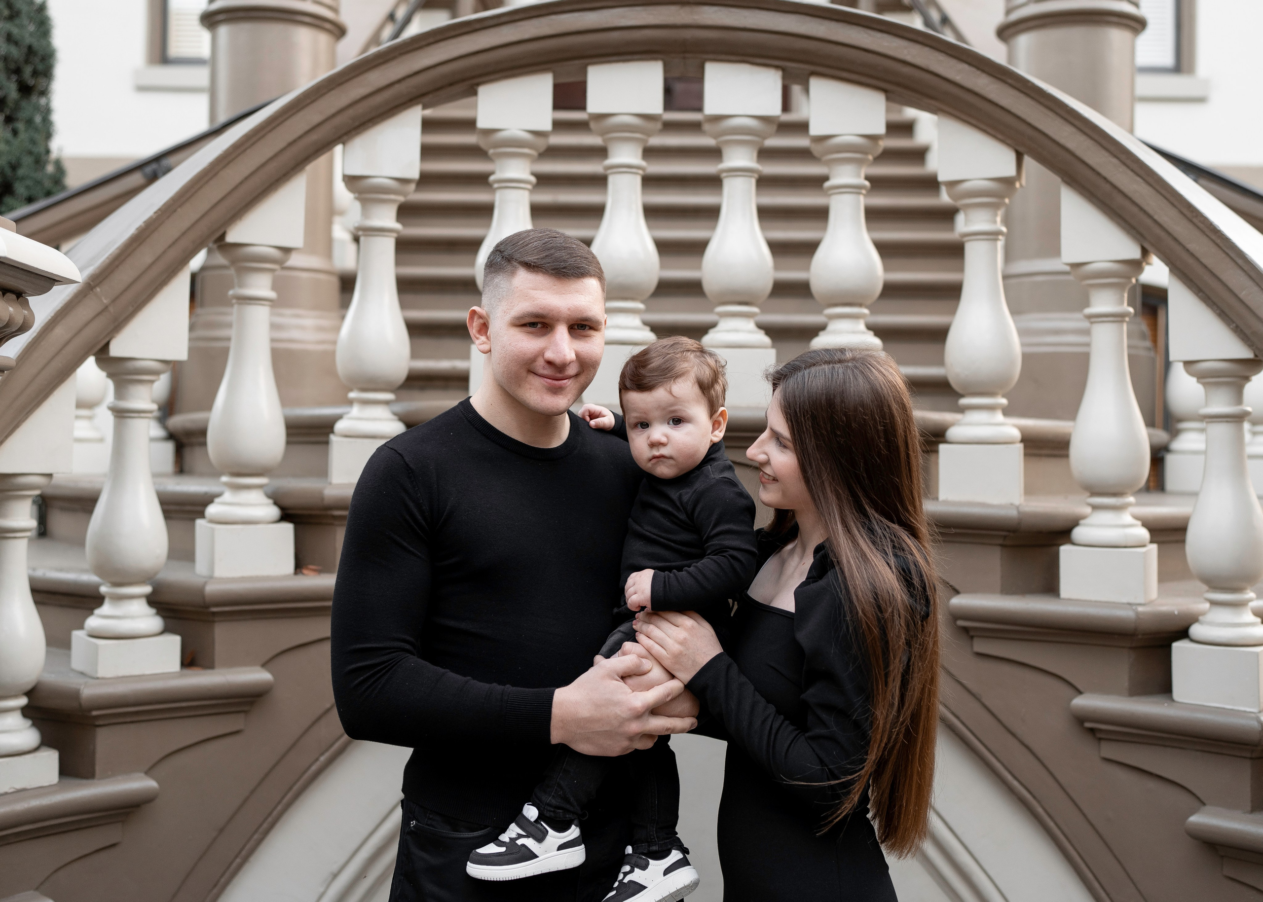 Artem, Nadia & Elisha. Family photographer in Sacramento | Sofia Pavenko