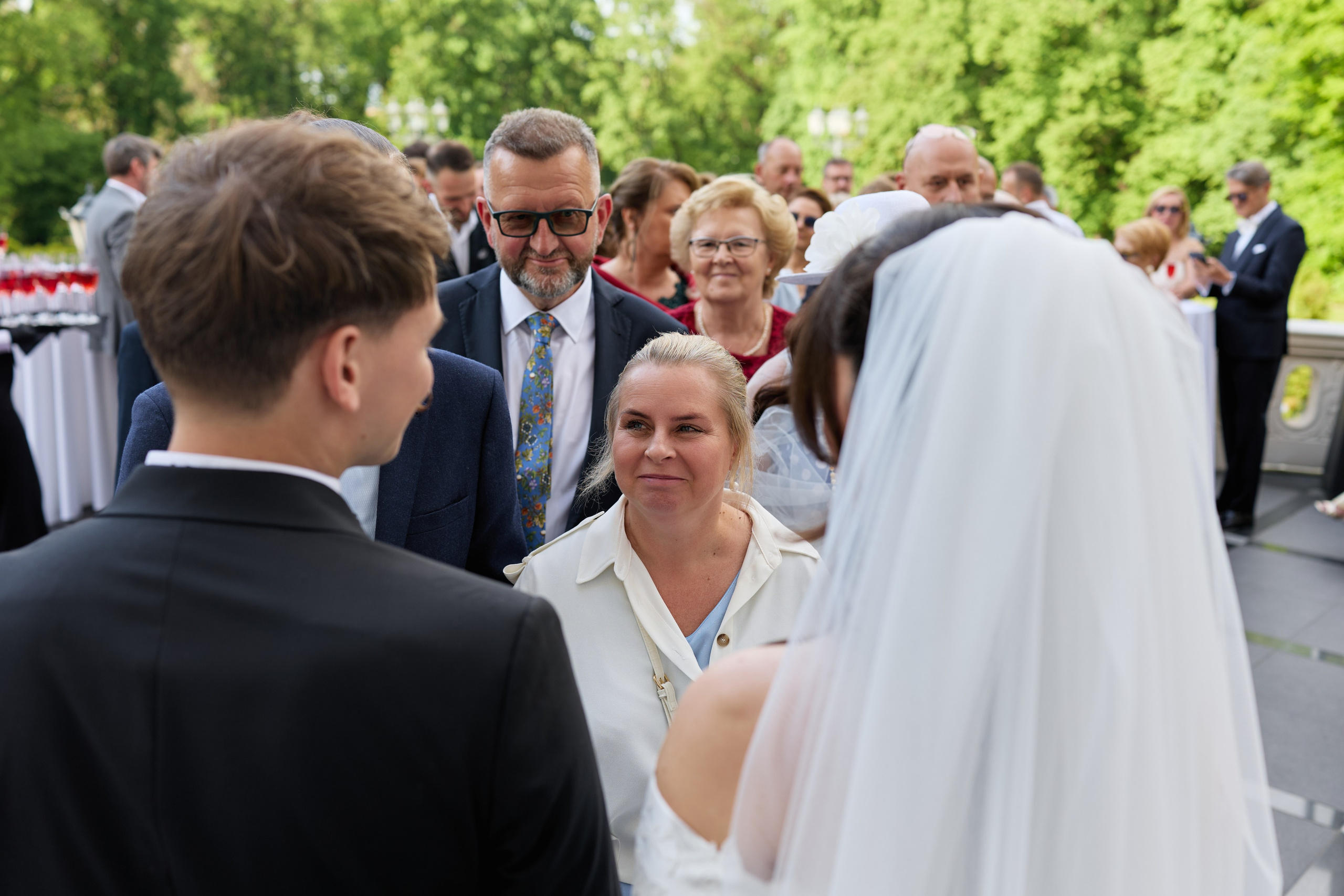 Wiktoria & Kacper. Pałac Goetz. Fotograf ślubny i rodzinny w Krakowie Yana Klymova