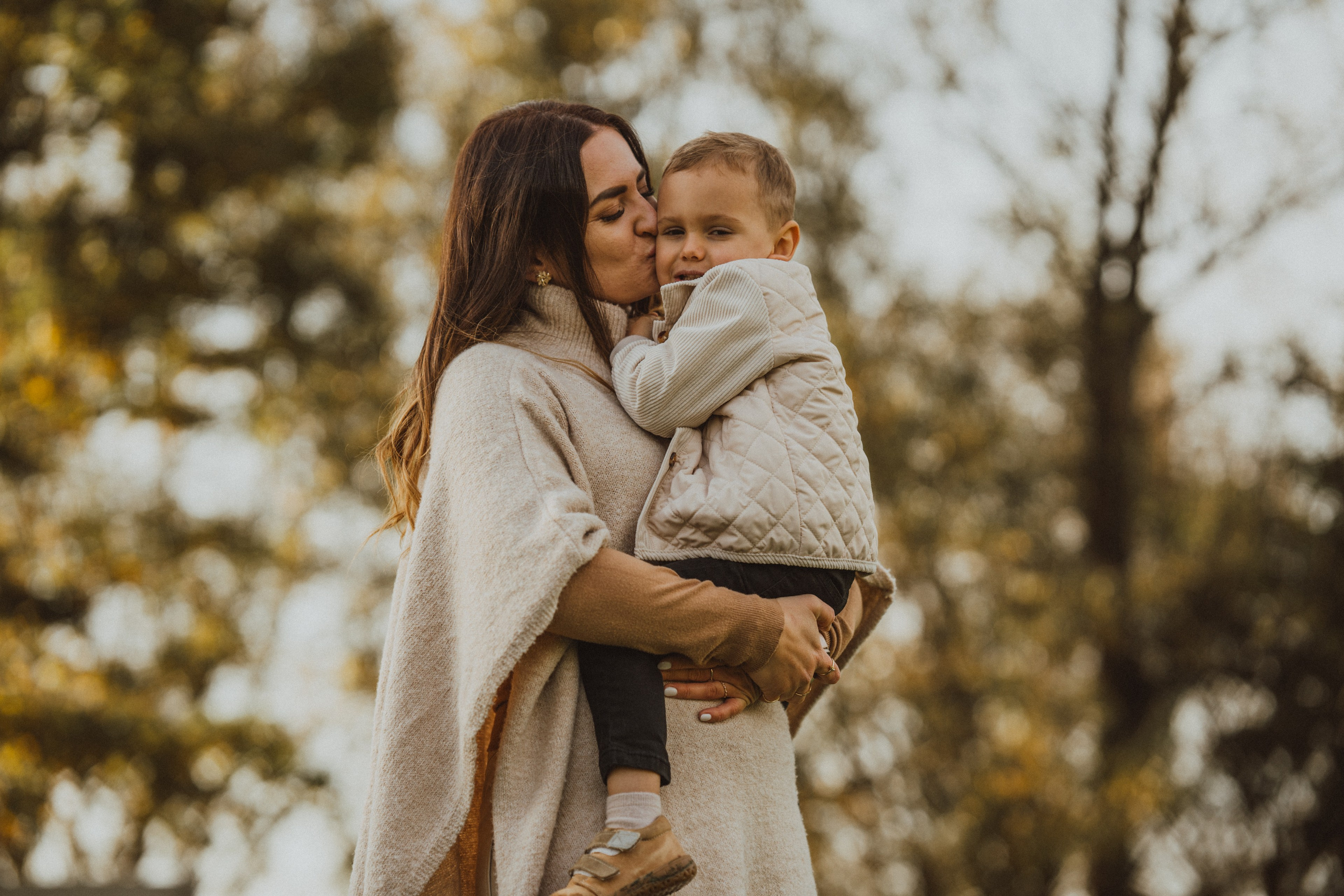 Rodinné okamžiky. Jana Holubová | Svatební, párová a rodinná fotografka v Praze