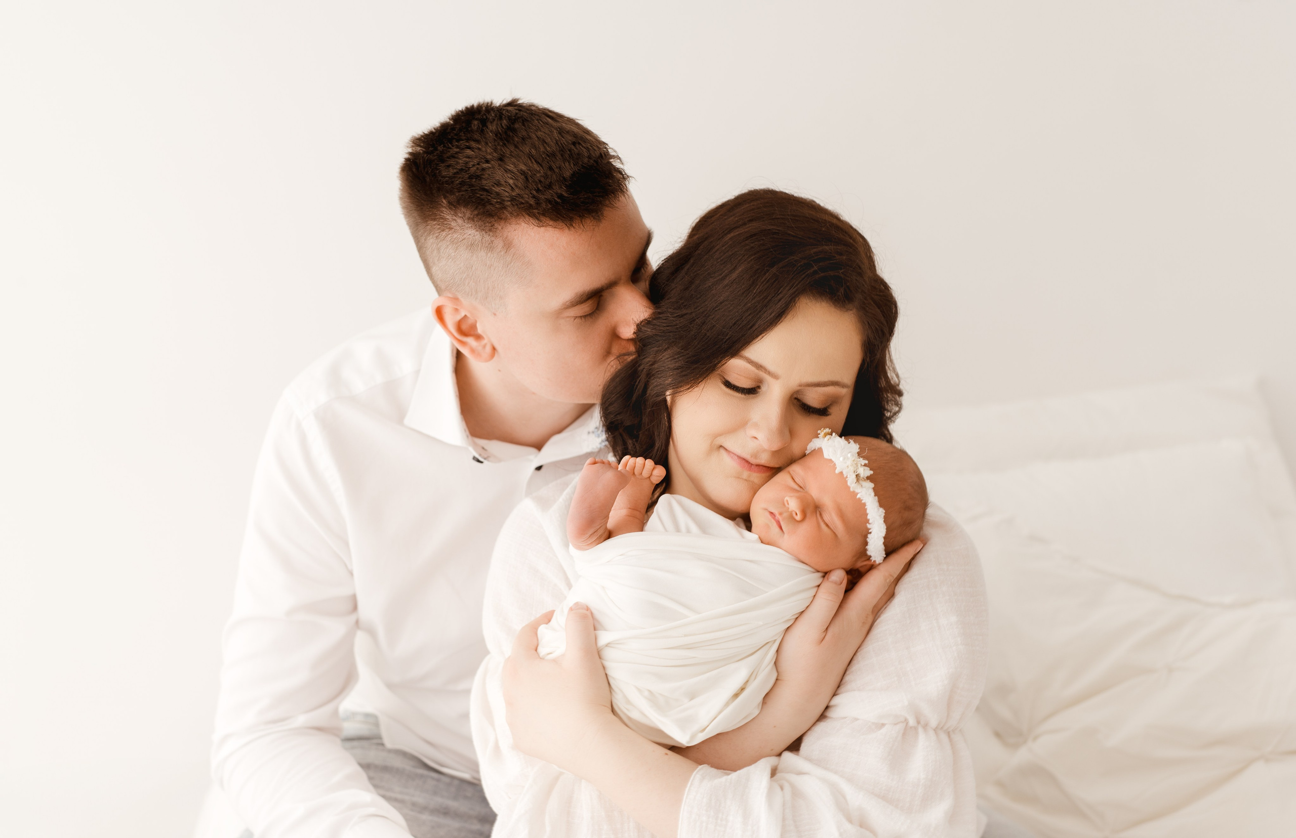 Pierwsza sesja Amelki. Fotograf Łódź - sesja ciążowa, noworodkowa, dziecięca. Studio w Łodzi