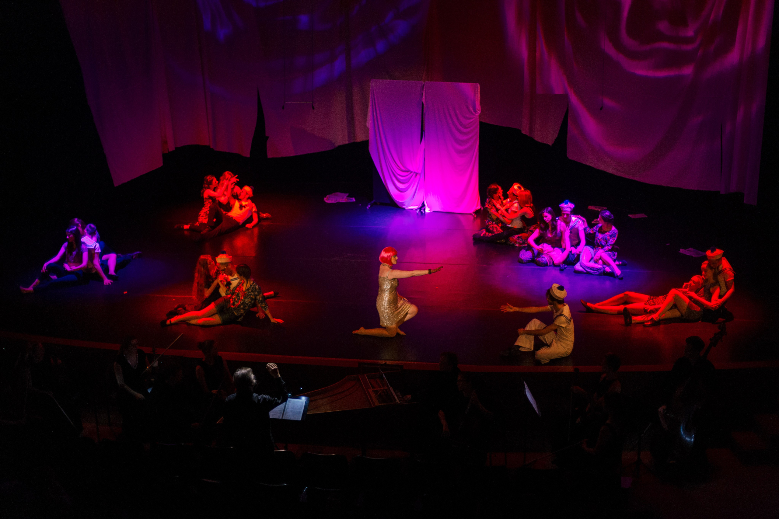 Opera. Fotograf Ślubny Warszawa - Sesje Biznesowe Rodzinne Eventy