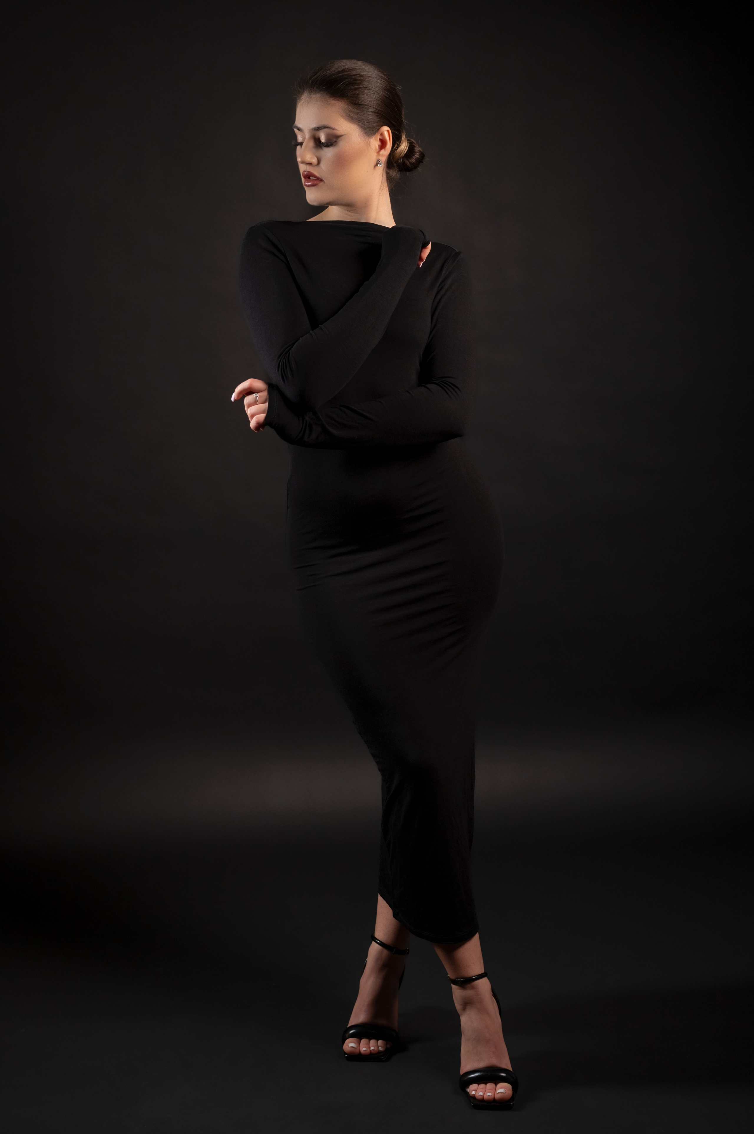 Loredana Axinte. Home