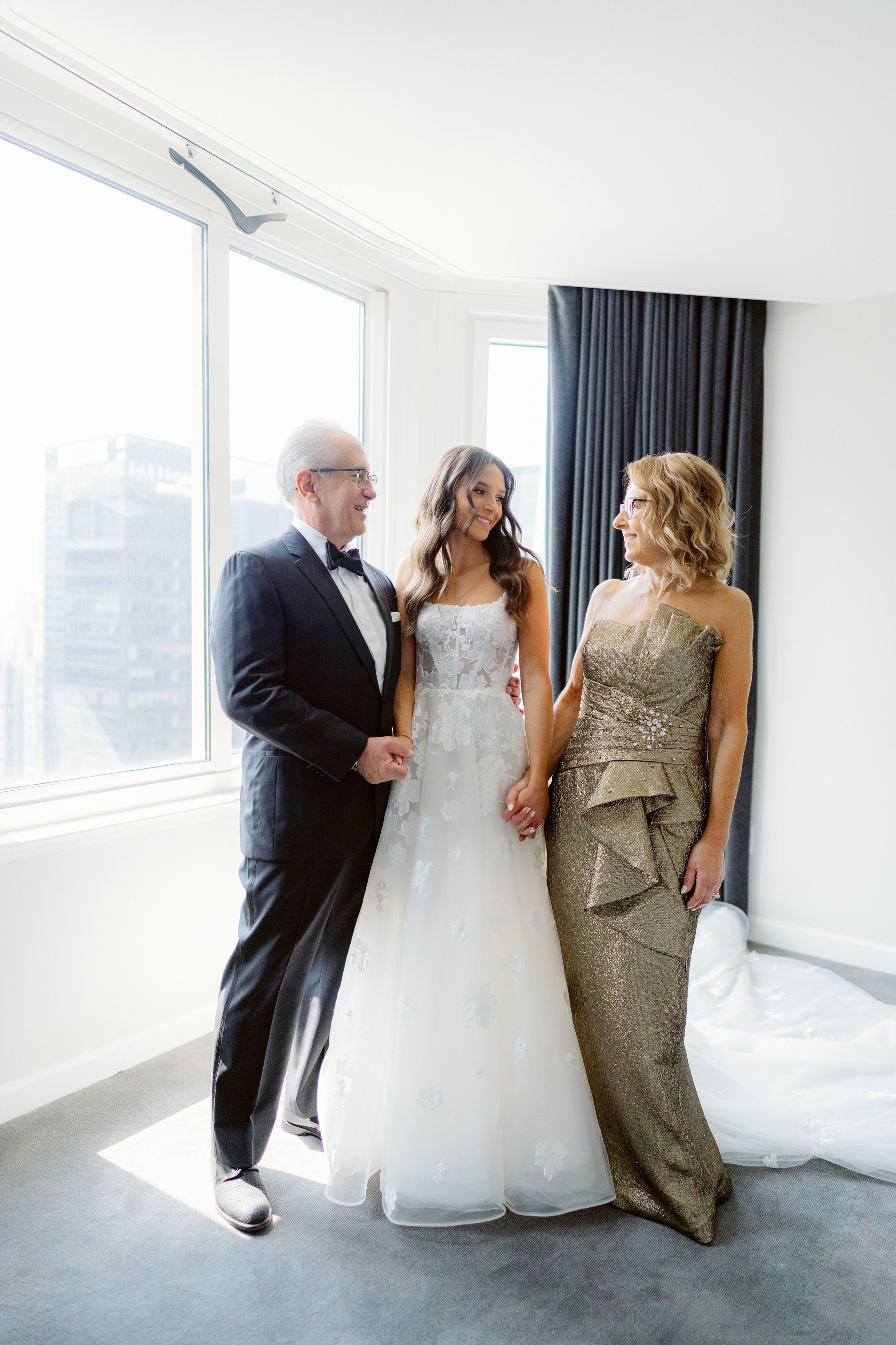 Kelsey and Scott’s Grand Jewish Wedding at Guastavino’s. Wedding photographer and videographer New York | New Jersey