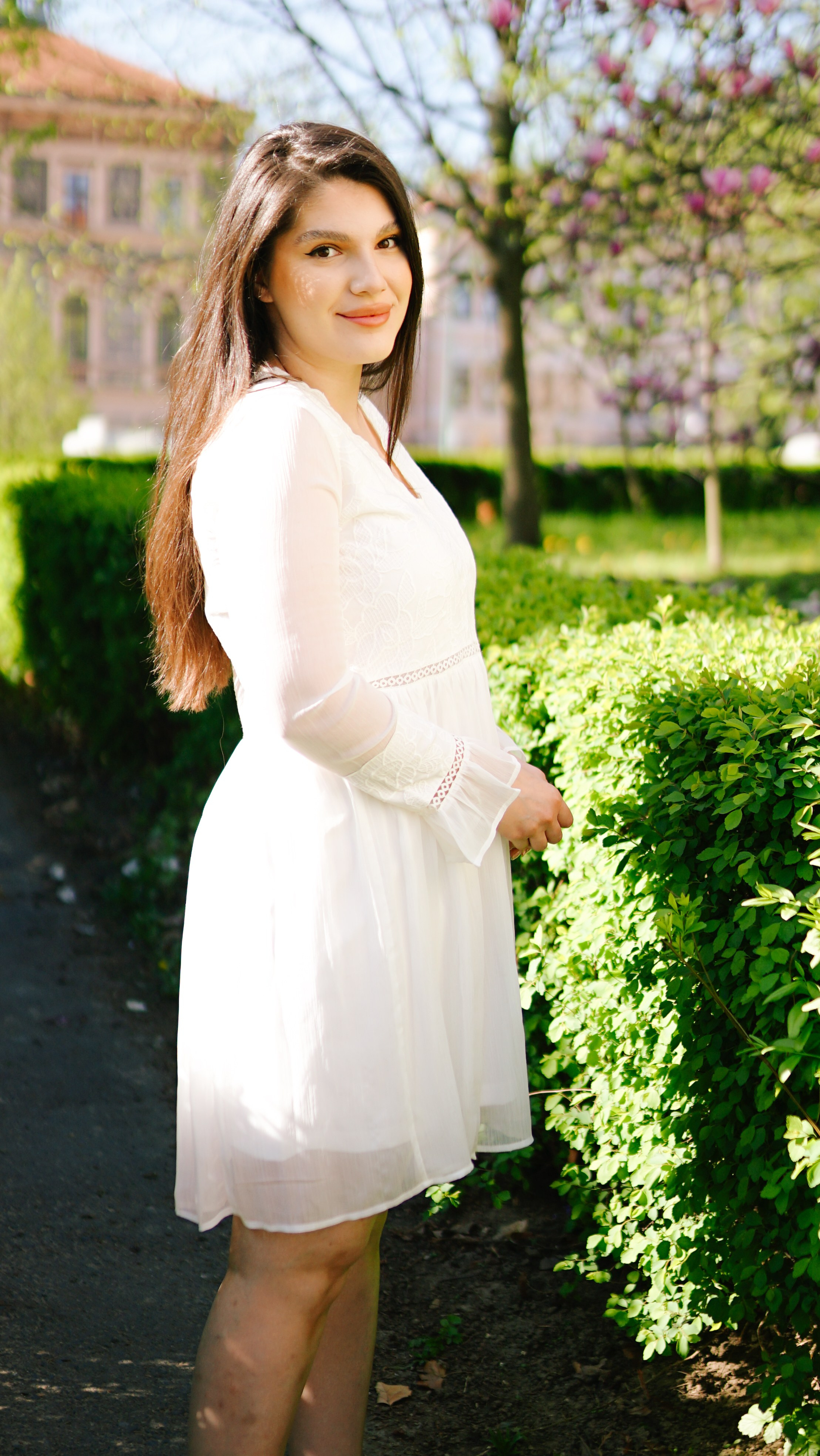 Fotografie de Portret Brașov | Artist Mădălina Beda. Madalina Beda- Artist vizual, fotograf, doula la nastere, consultant babywearing Brasov si in toata tara