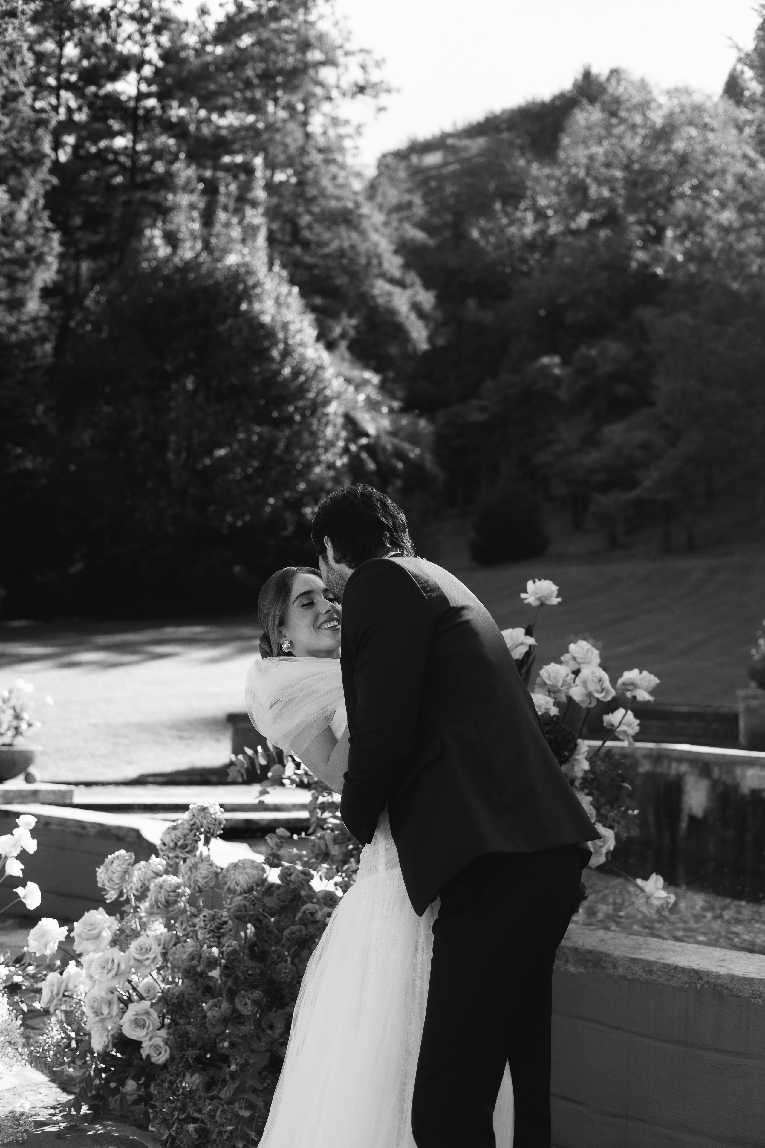 Catherine and Samuel. Sara Luca Wedding Photographer in Italy and Europe