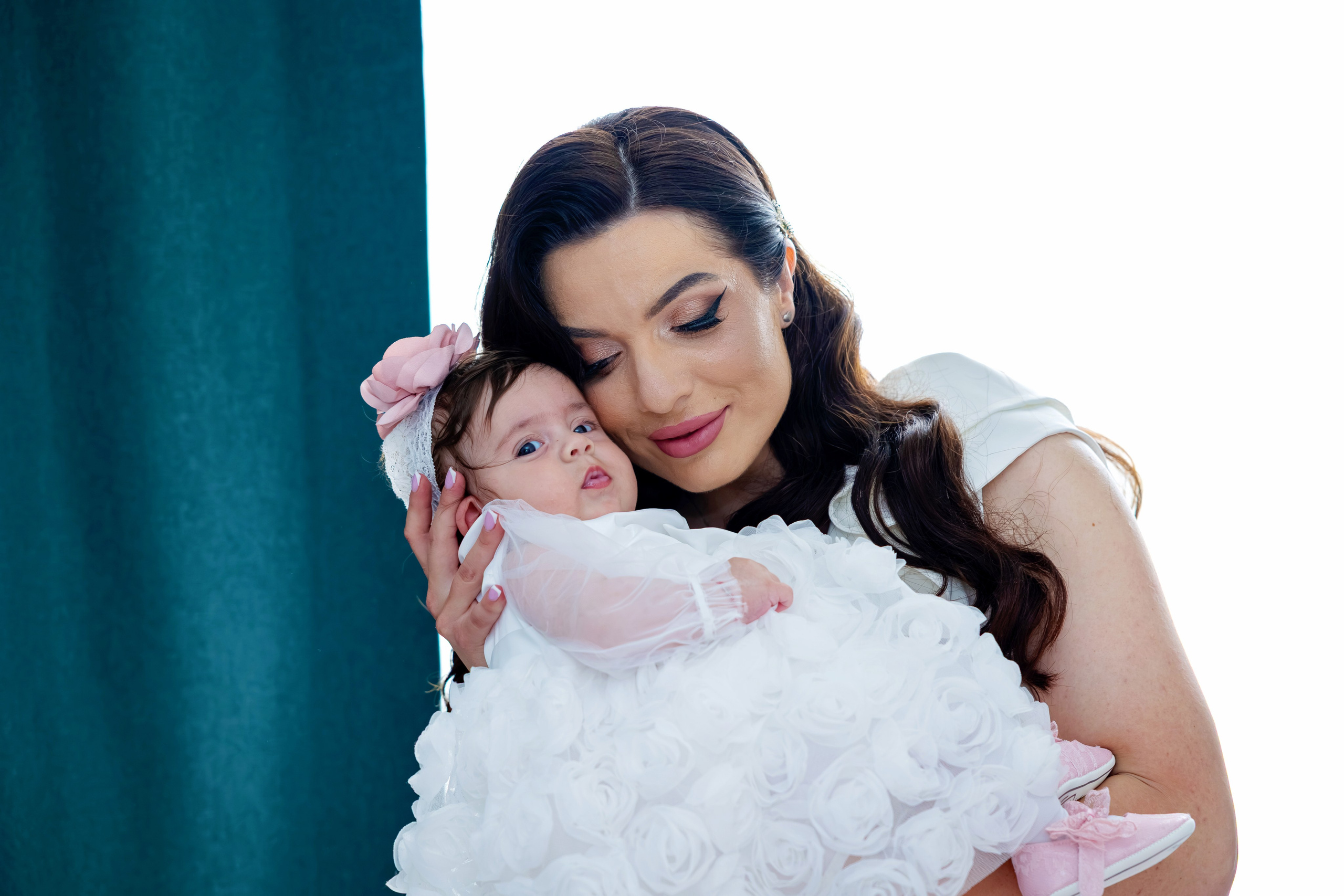 Iris Stefania. Moments By Gub