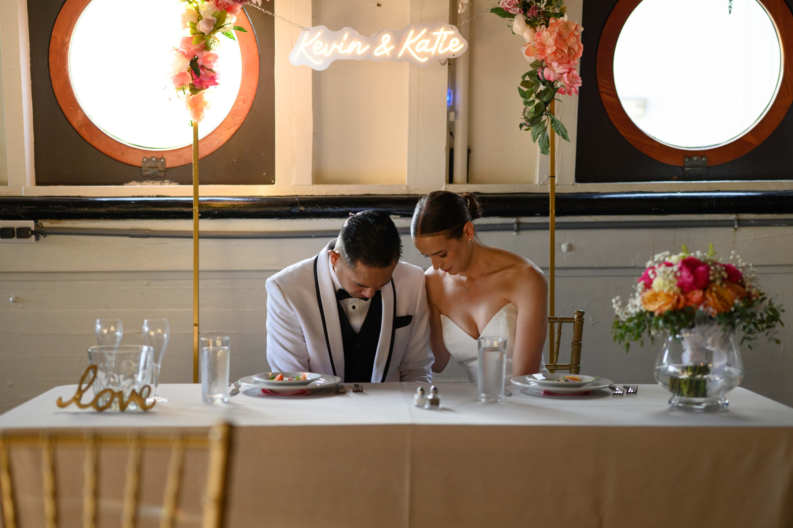 Kevin & Katie. Wedding & portrait photography in the Seattle Area. Helen Michelle photographer
