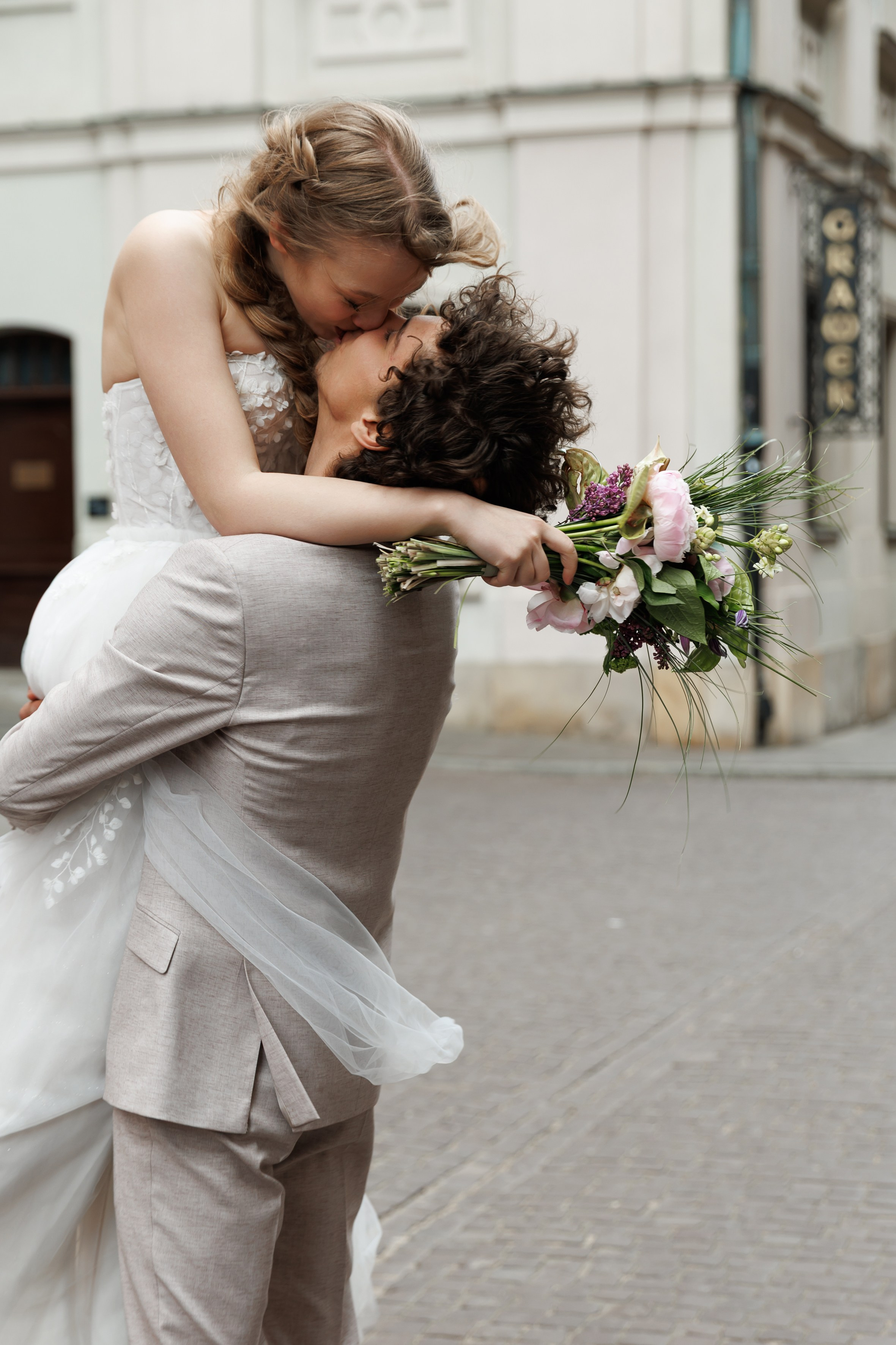 Oleg & Alexandra. Dinumalancea.com — fotograf de nunta si familie. Moldova, Romania, UE