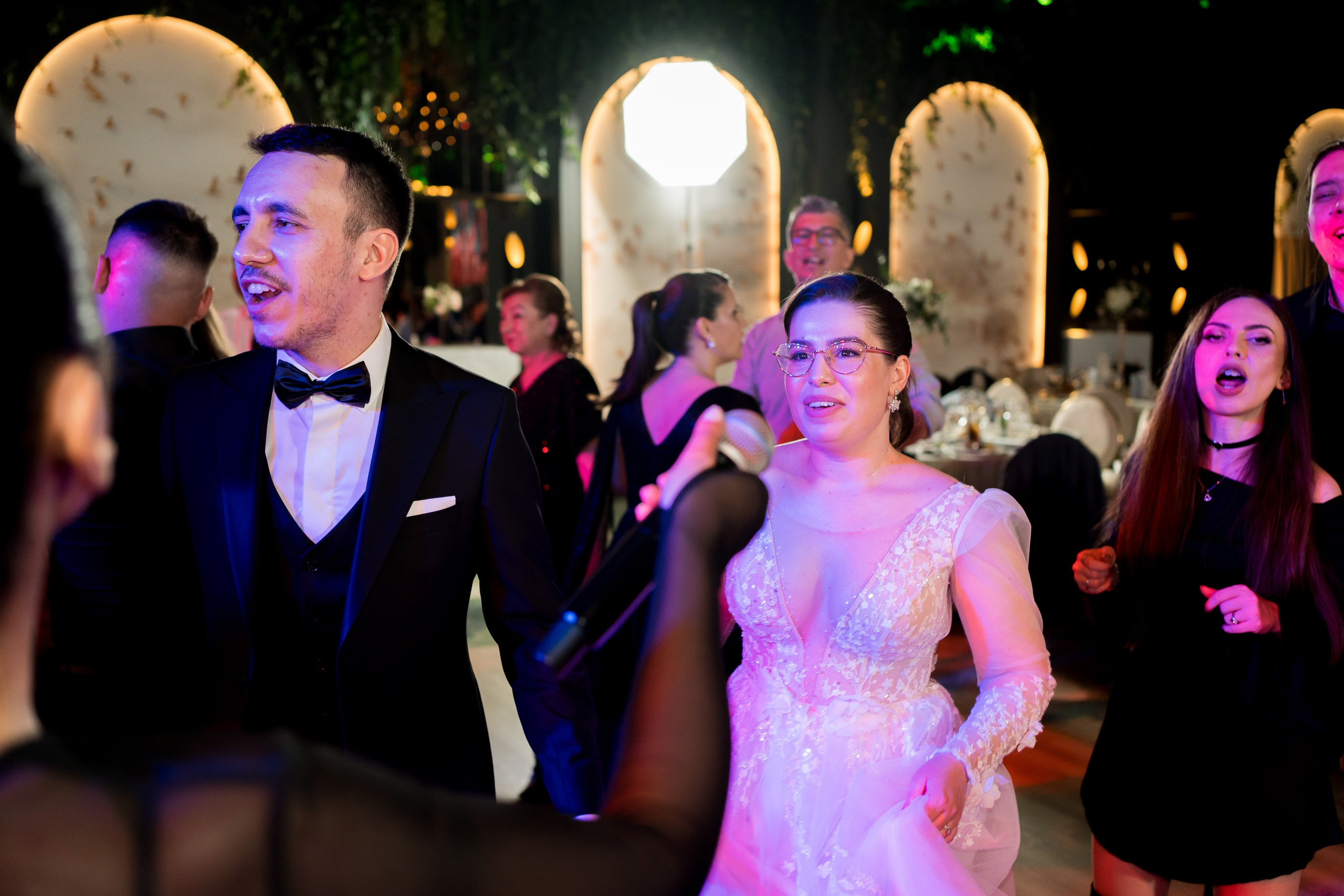 PARTY. Gabriel Florea — Fotograf nuntă București