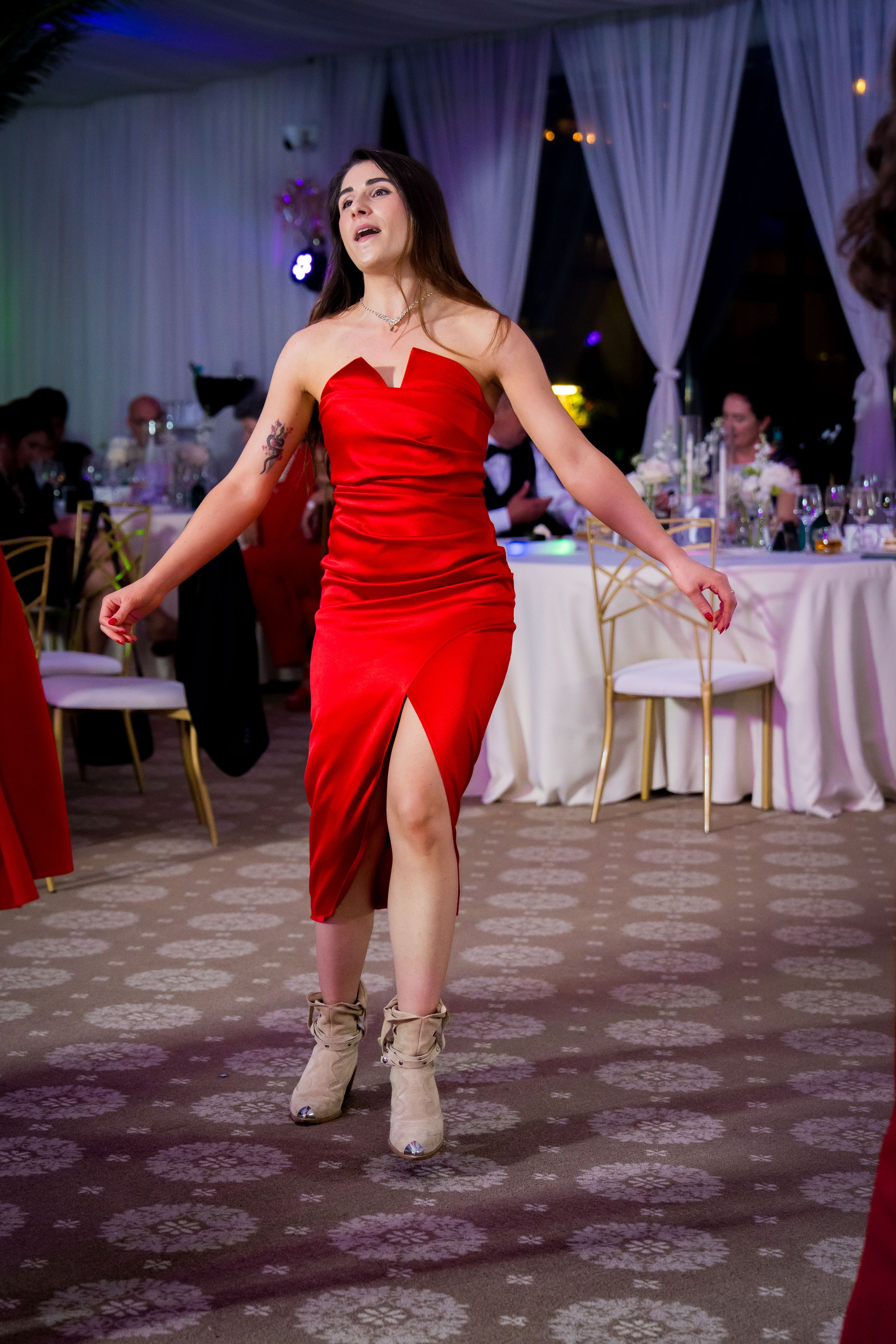 PARTY. Gabriel Florea — Fotograf nuntă București