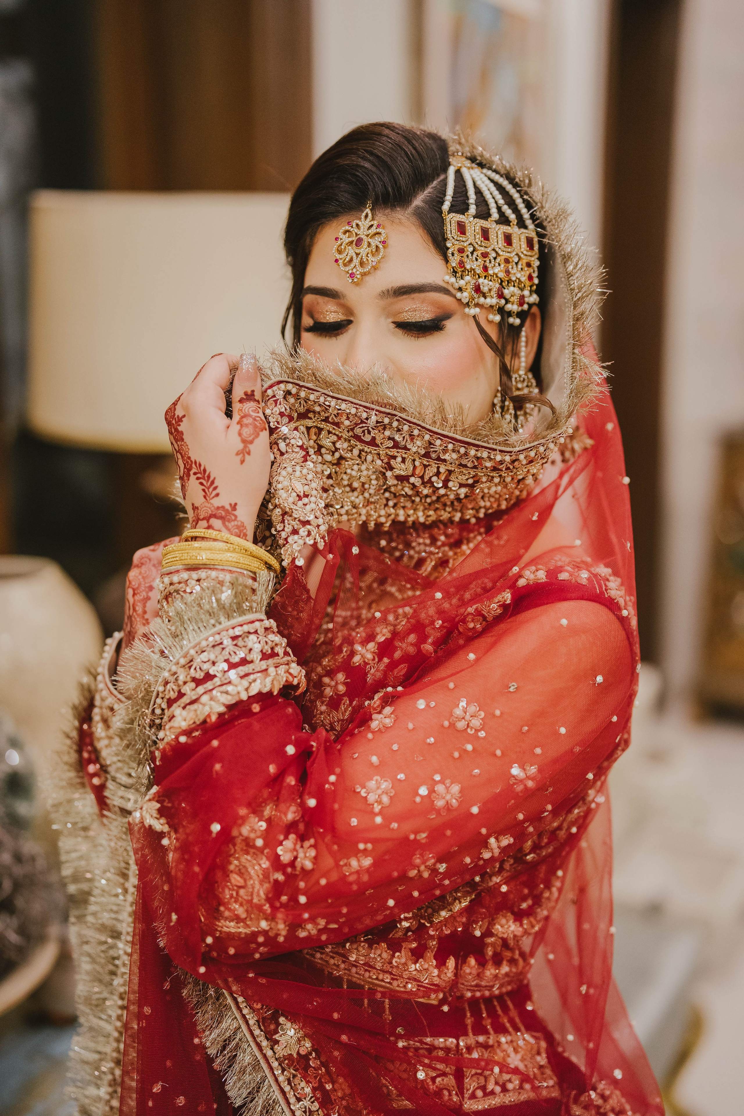 Mobeen and Arooj. Mahas Photography