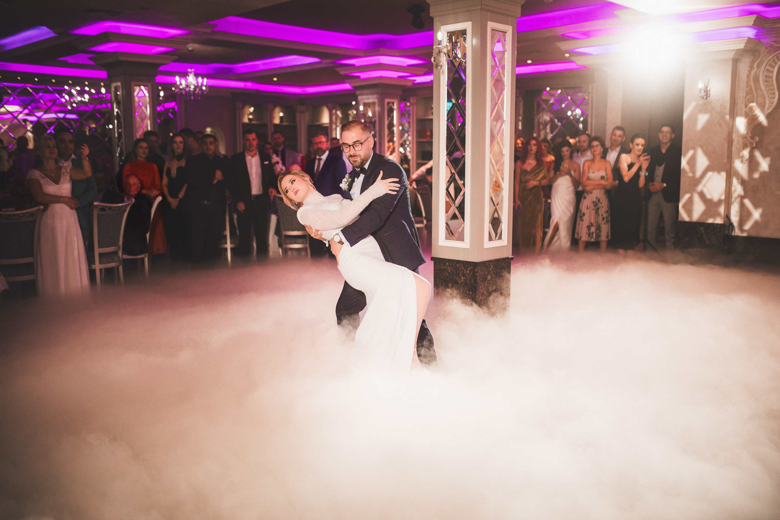 Alexandra & Florin. Vlad Aconstantinesei Photographer