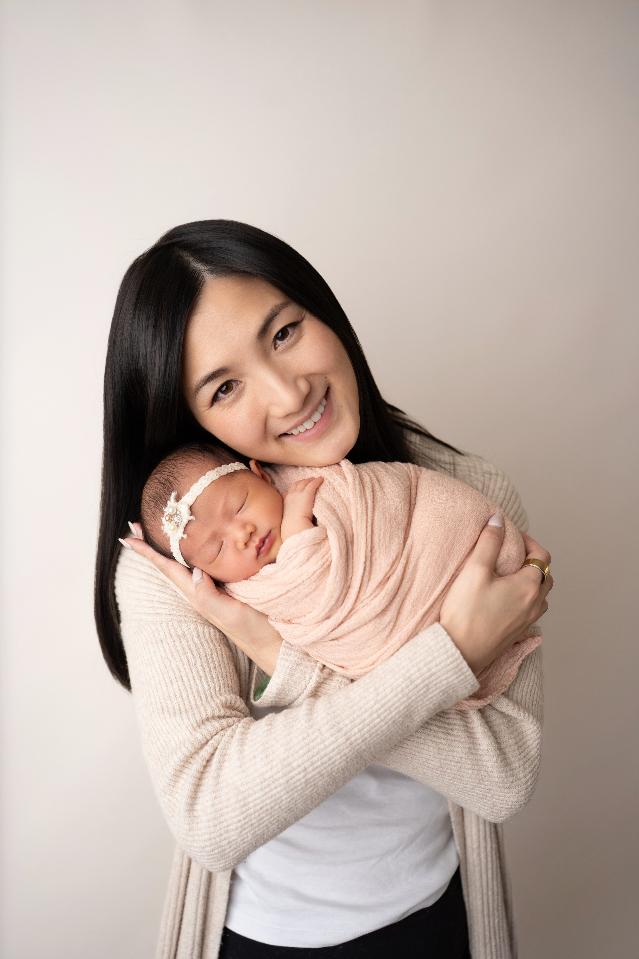 Newborn+Family. Maternity, family and newborn photography in San Francisco Bay Area