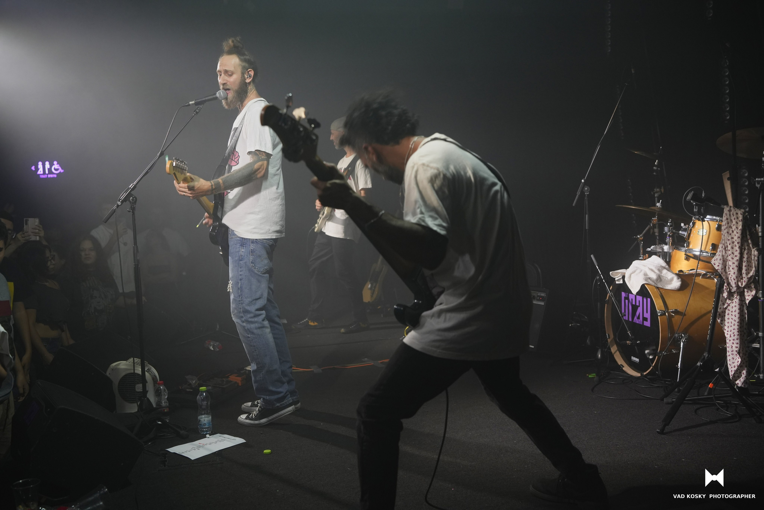 Roy Star & Group — Nirvana tribut TLV Grey club. Vad Kosky Photographer