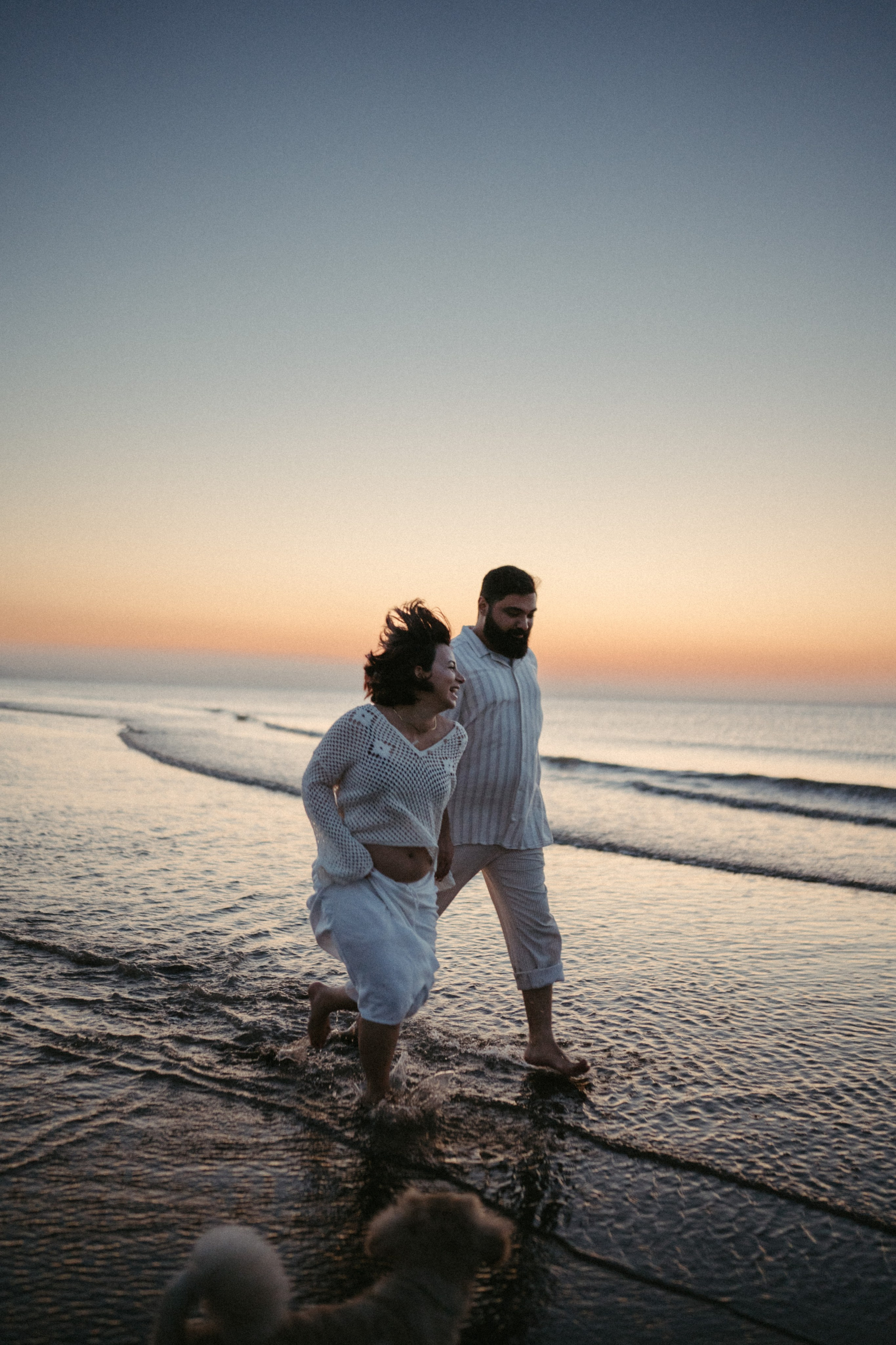 Expecting Javad. Family photographer in Saudi Arabia