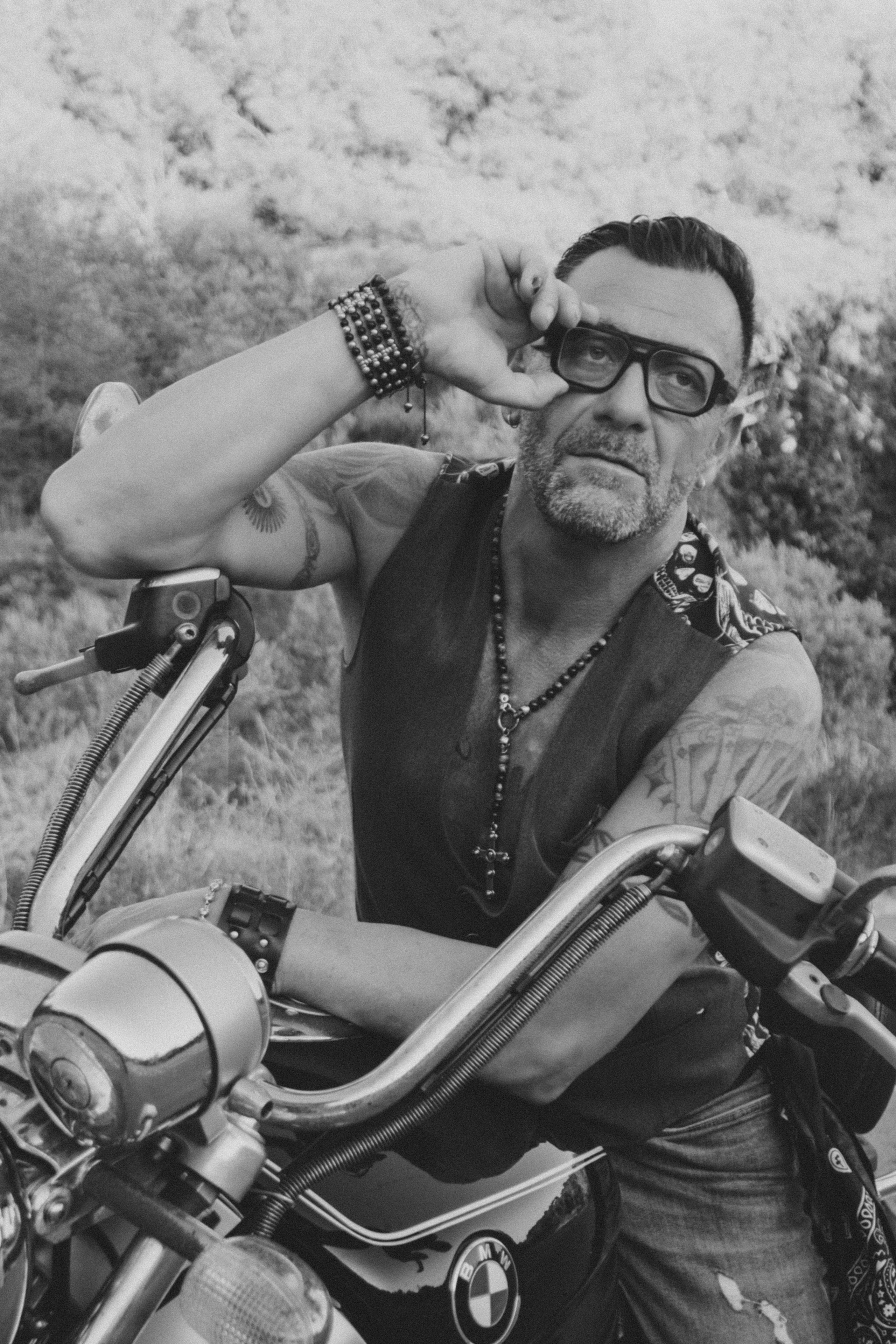 Фотосессия пары на мотоцикле. Профессиональная фотосъемка в Калафелле — Елена Медведева