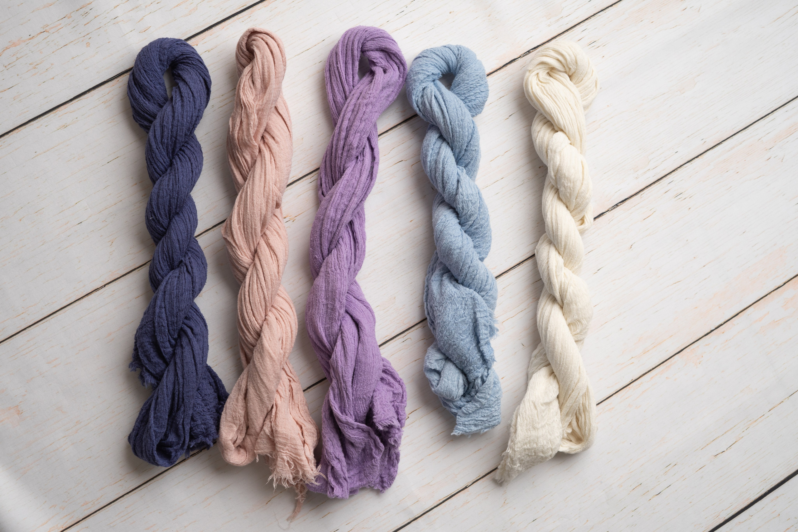 Outfits for Girls. Newborn Photographer and life casting in Dubai Dariya Saeed