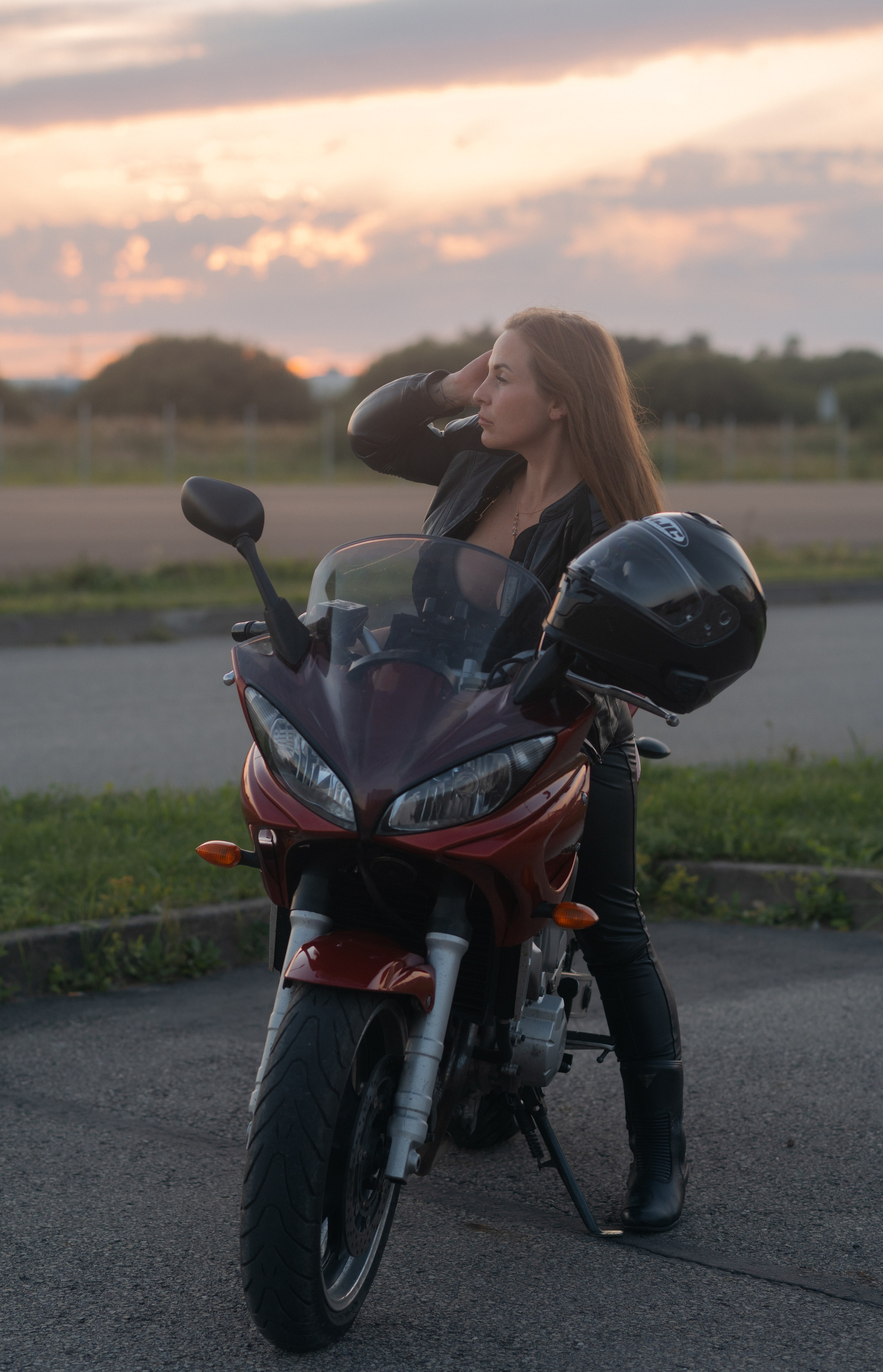 Фотосессия в калининграде девушка на мотоцикле. Фотограф в Калининграде Анна Пошкус