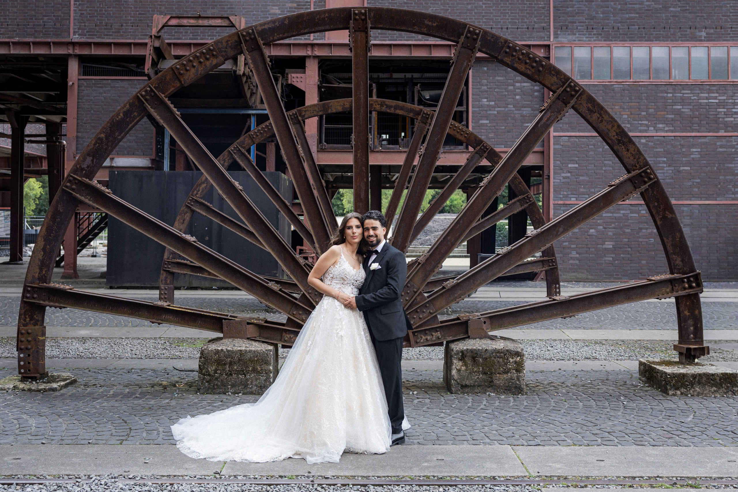 Hochzeit in Essen im Sommer – Natürliche Hochzeitsfotos & Emotionale Reportagen!. Hochzeitsfotografin in Gütersloh | Authentische Hochzeitsreportagen | TK Photographie