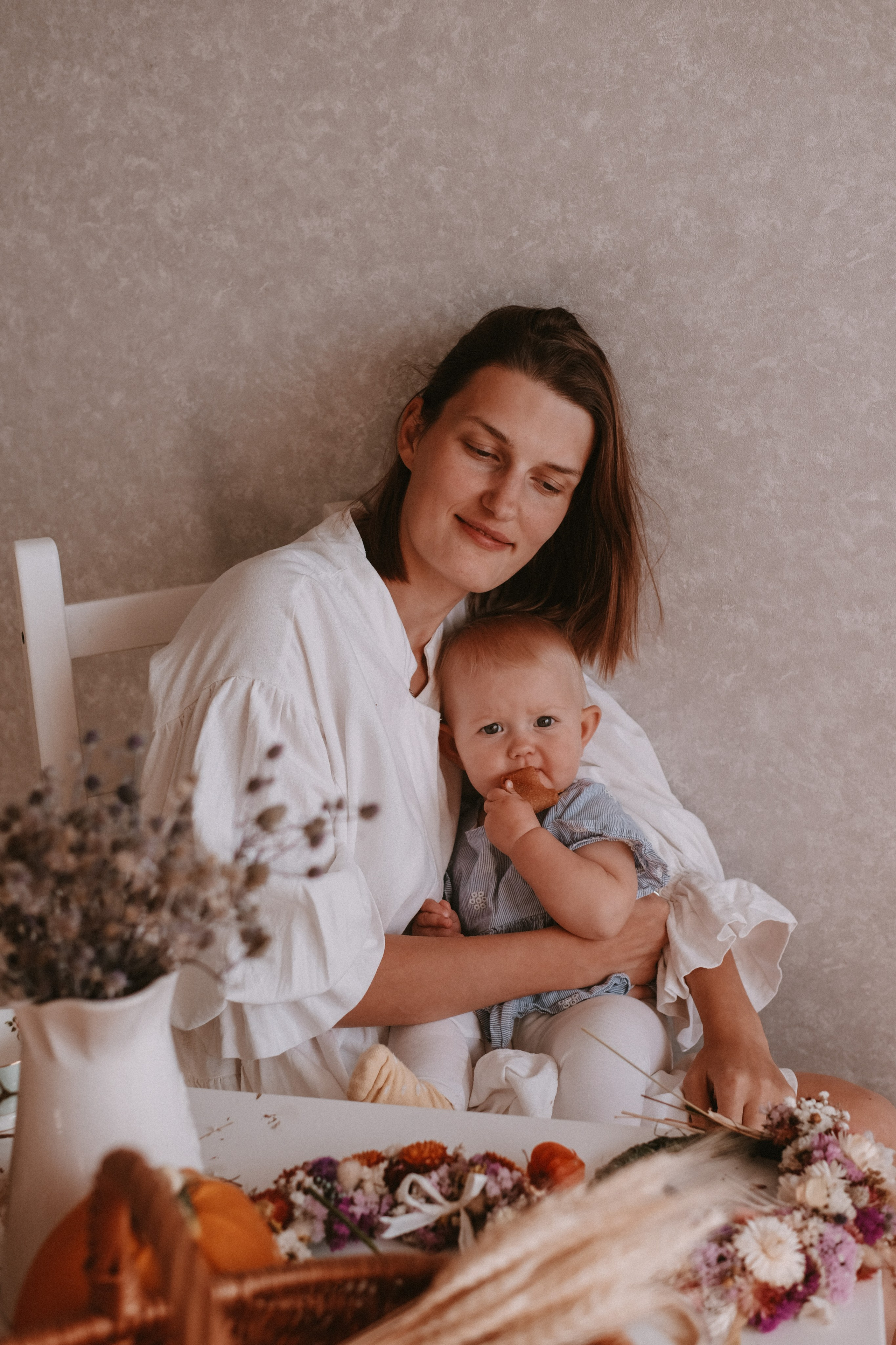 Floral Wreaths. Lens Captures Life