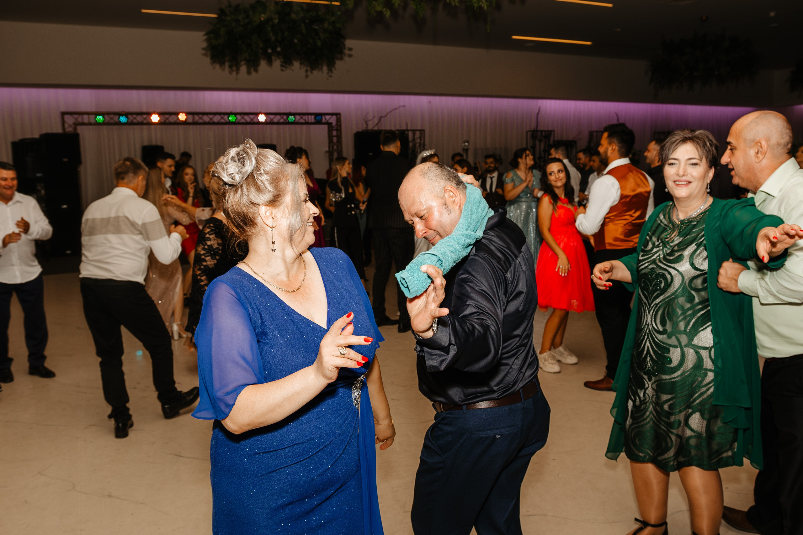 Cristina si Cristian. Ionut Brehuescu — Fotograf