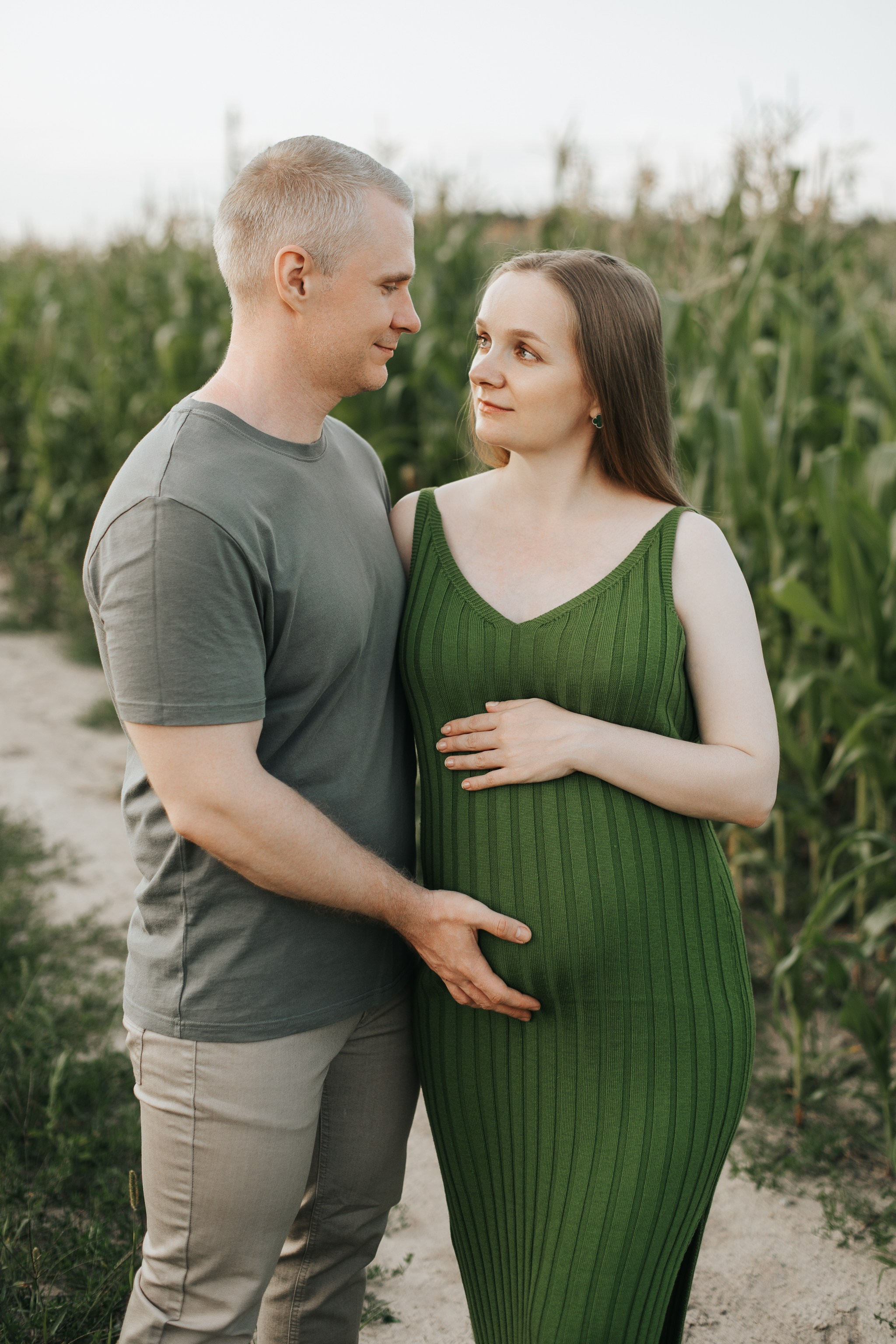 Maternity. Family and kids photographer Anastasiya Hanush in Massachusetts