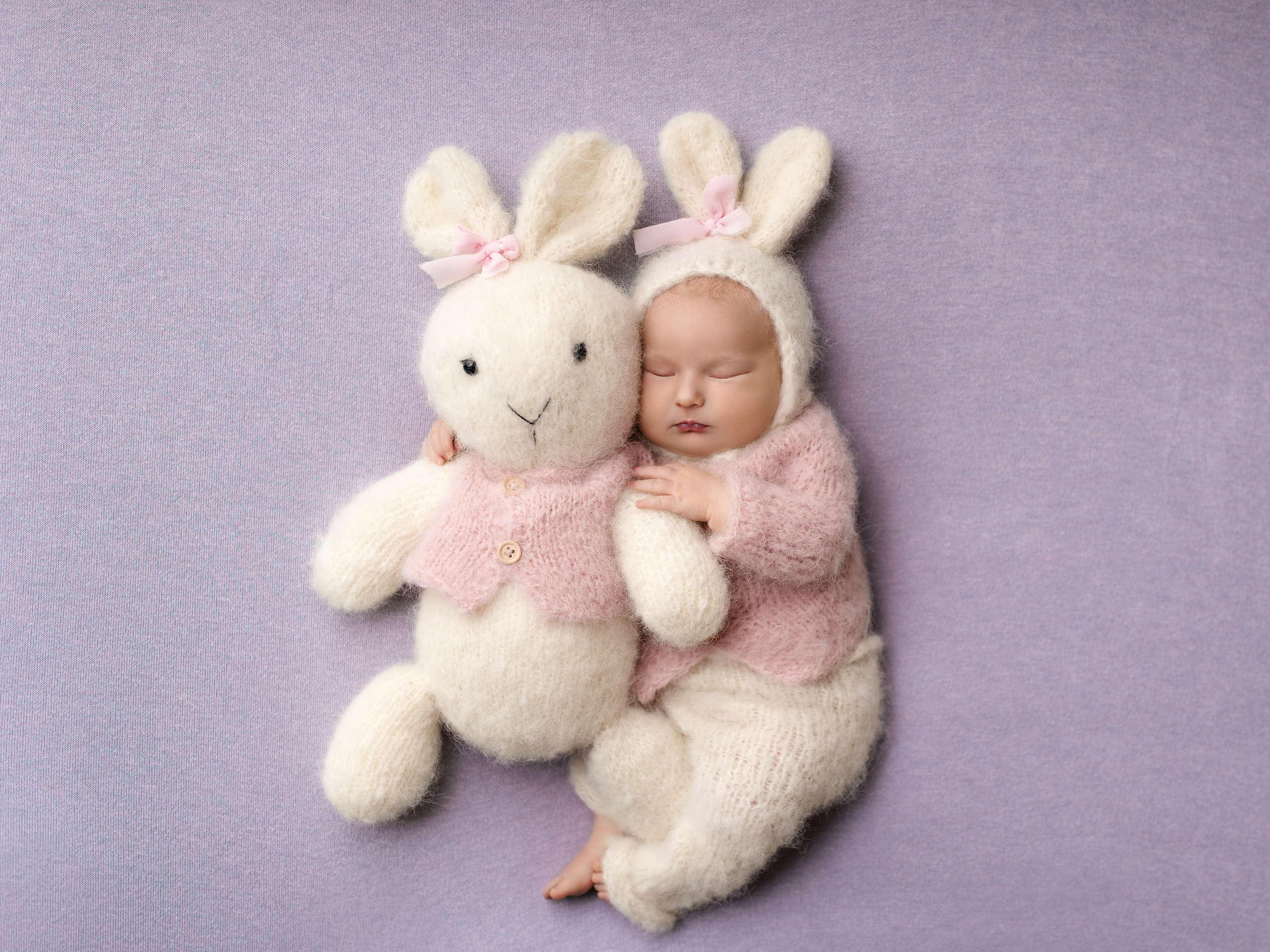 Esu Aleksandra naujagimių ir kudikių fotografė iš Vilniaus