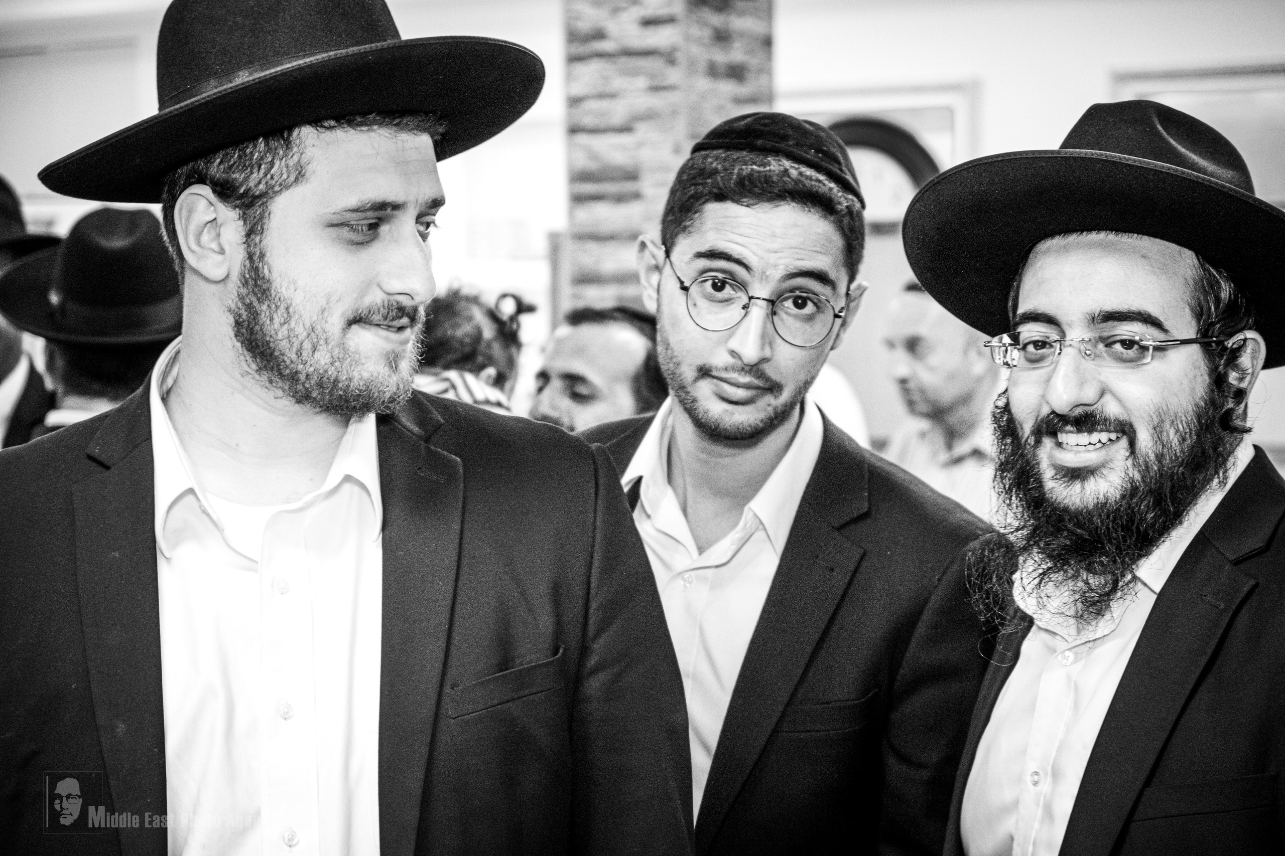 ‏ברית מילה. Middle East Photo Agency — Свадьбы, Бар и Бат-мицва, Брит, Театр, Магниты, Портреты