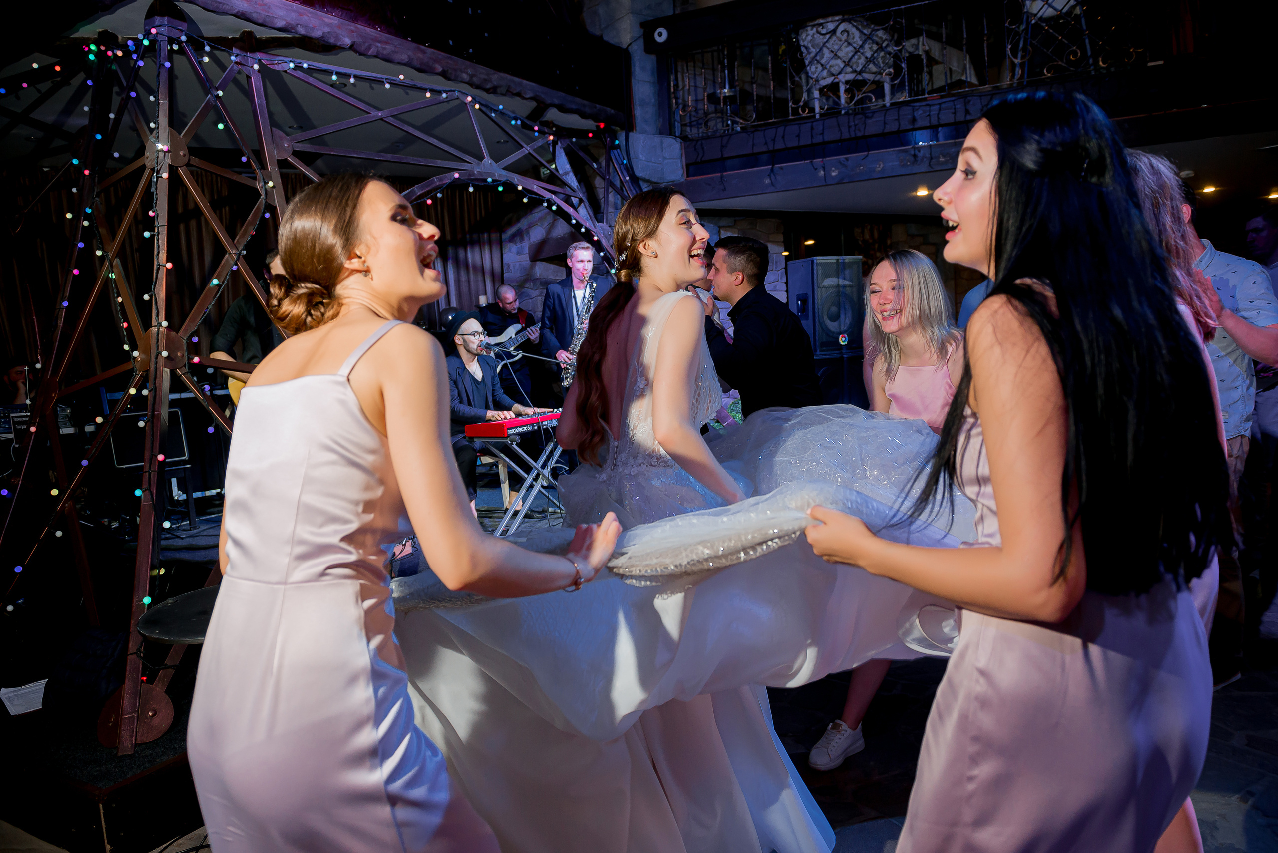 Роман и Ксения. Свадебный и семейный фотограф Екатерина Шестакова