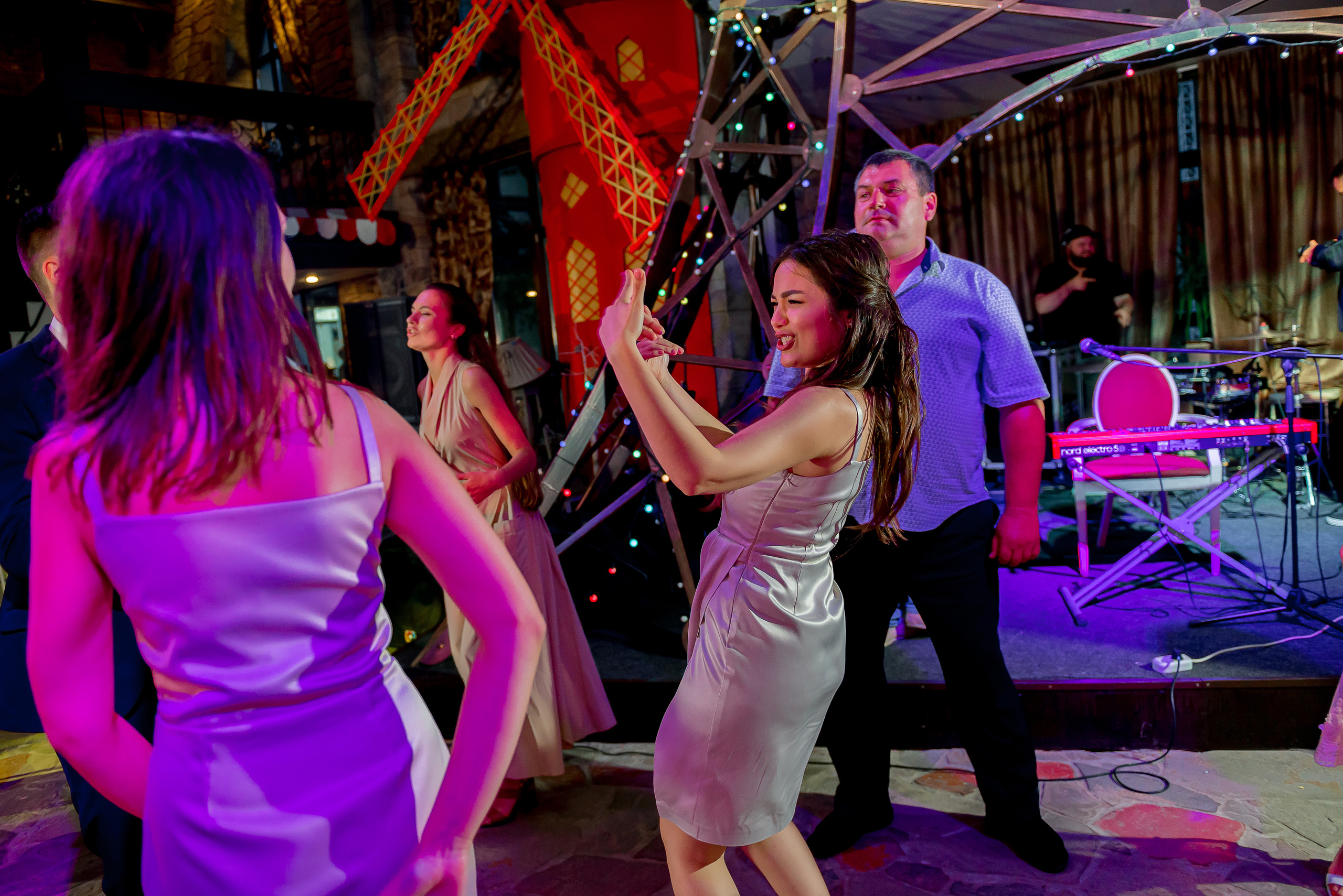 Роман и Ксения. Свадебный и семейный фотограф Екатерина Шестакова