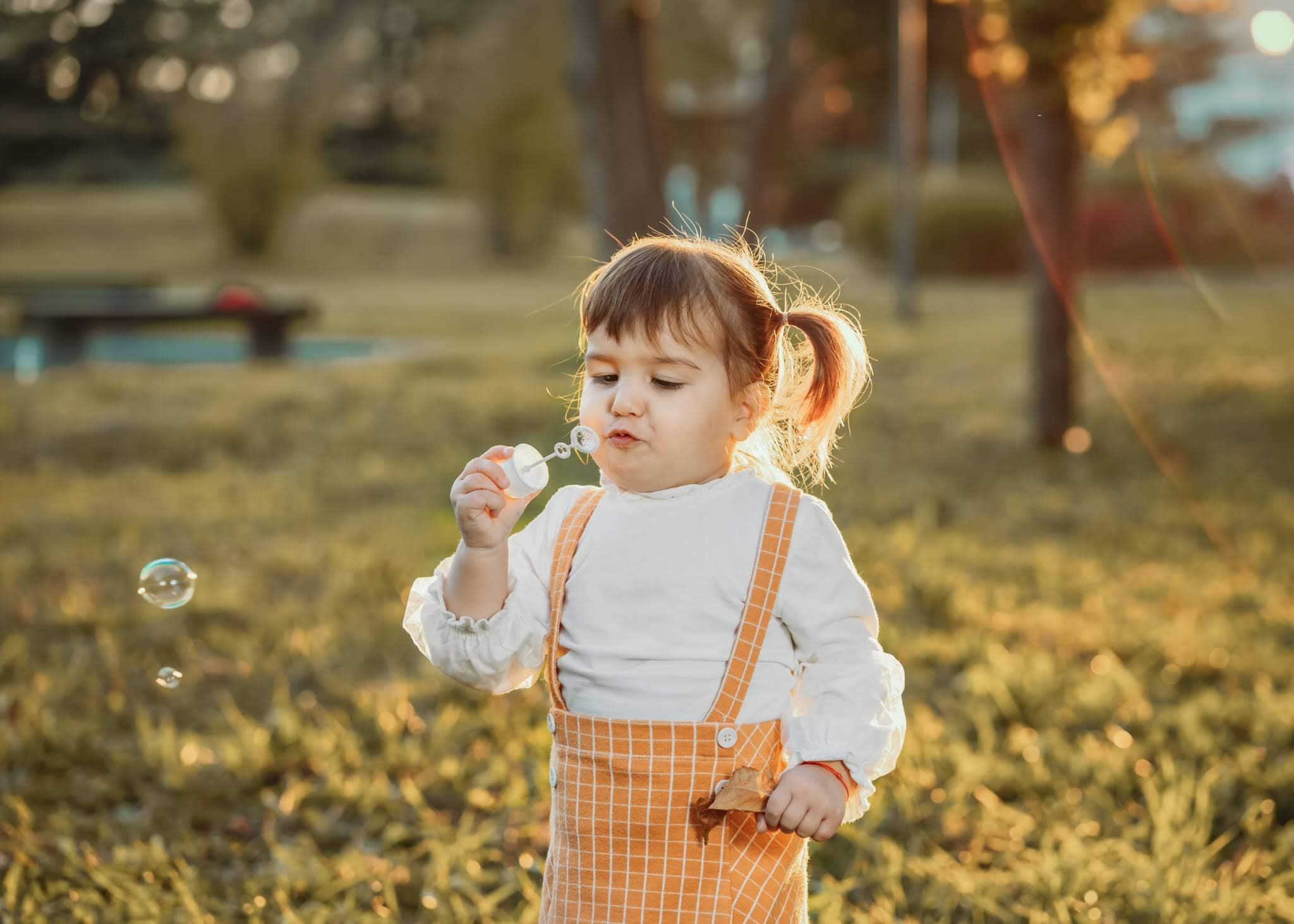 FOTOGRAFISANJE U PRIRODI. DEČIJI FOTOGRAF BEOGRAD|NOVOGODISNJE FOTOGRAFISANJE|CAKE SMASH