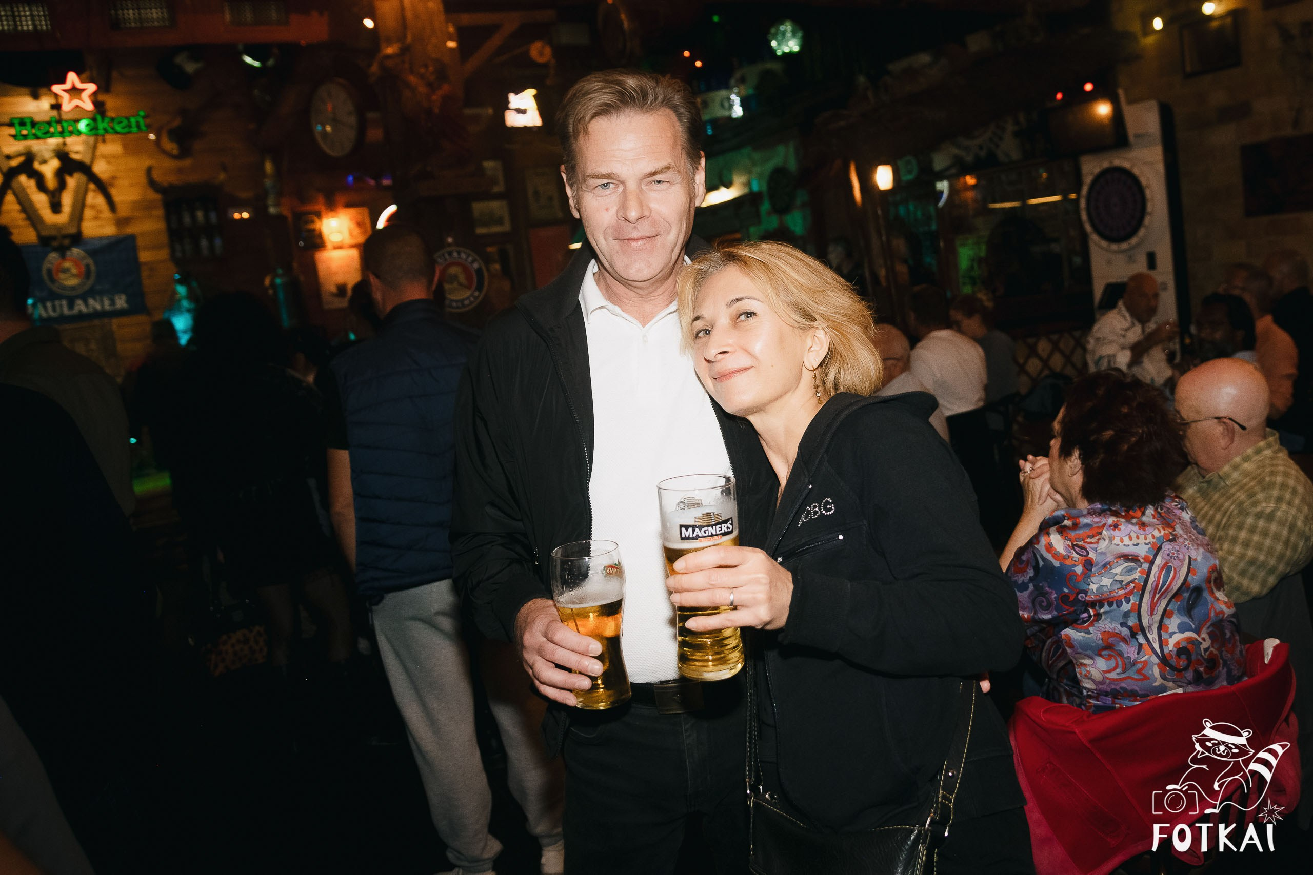 Фоторепортаж JAM Night в El Paso Bar, Torrevieja — живая музыка и атмосфера Коста-Бланки | FOTKAI