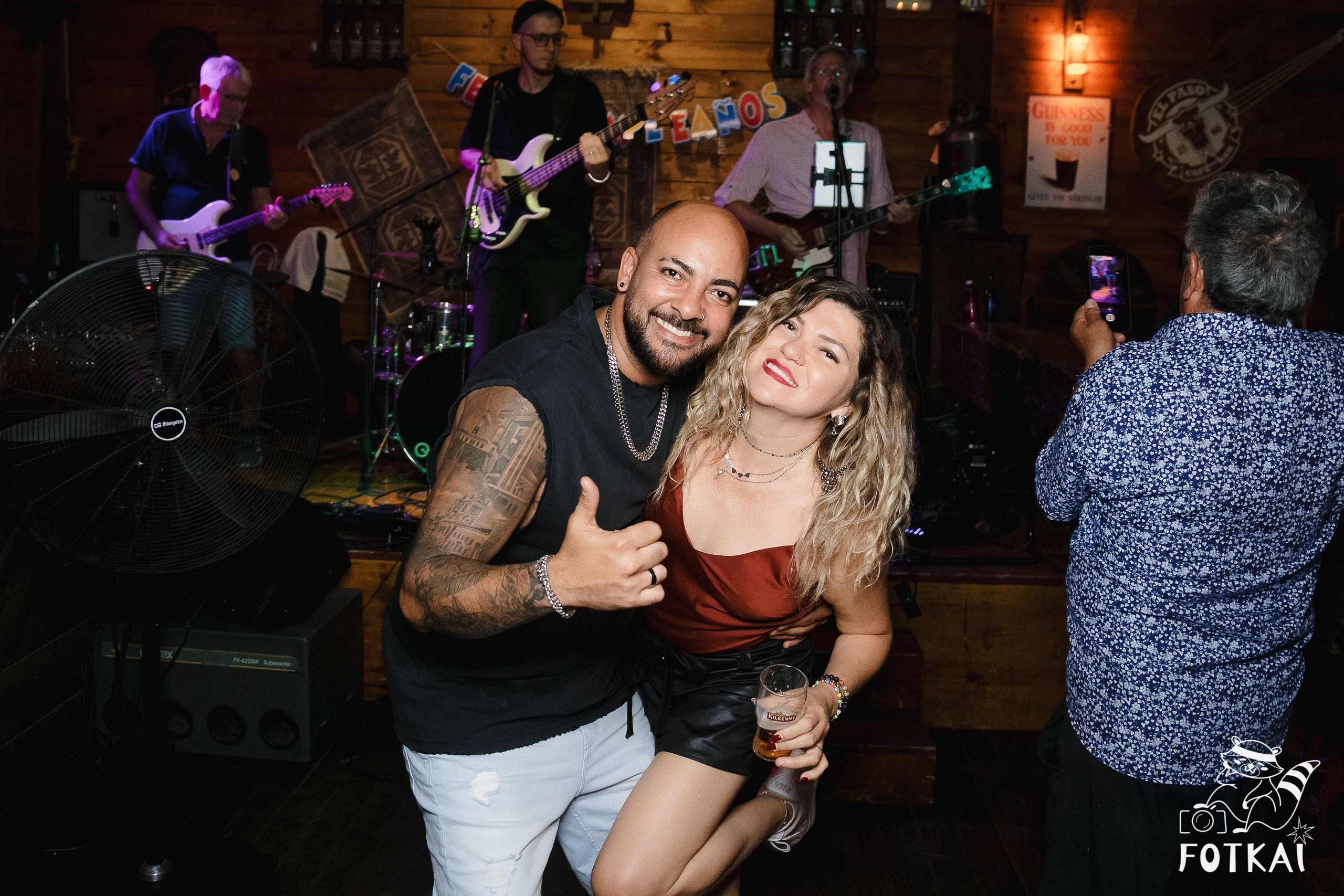 El Paso Rock Bar Torrevieja: Reportaje fotográfico 29.08.25 | FOTKAI