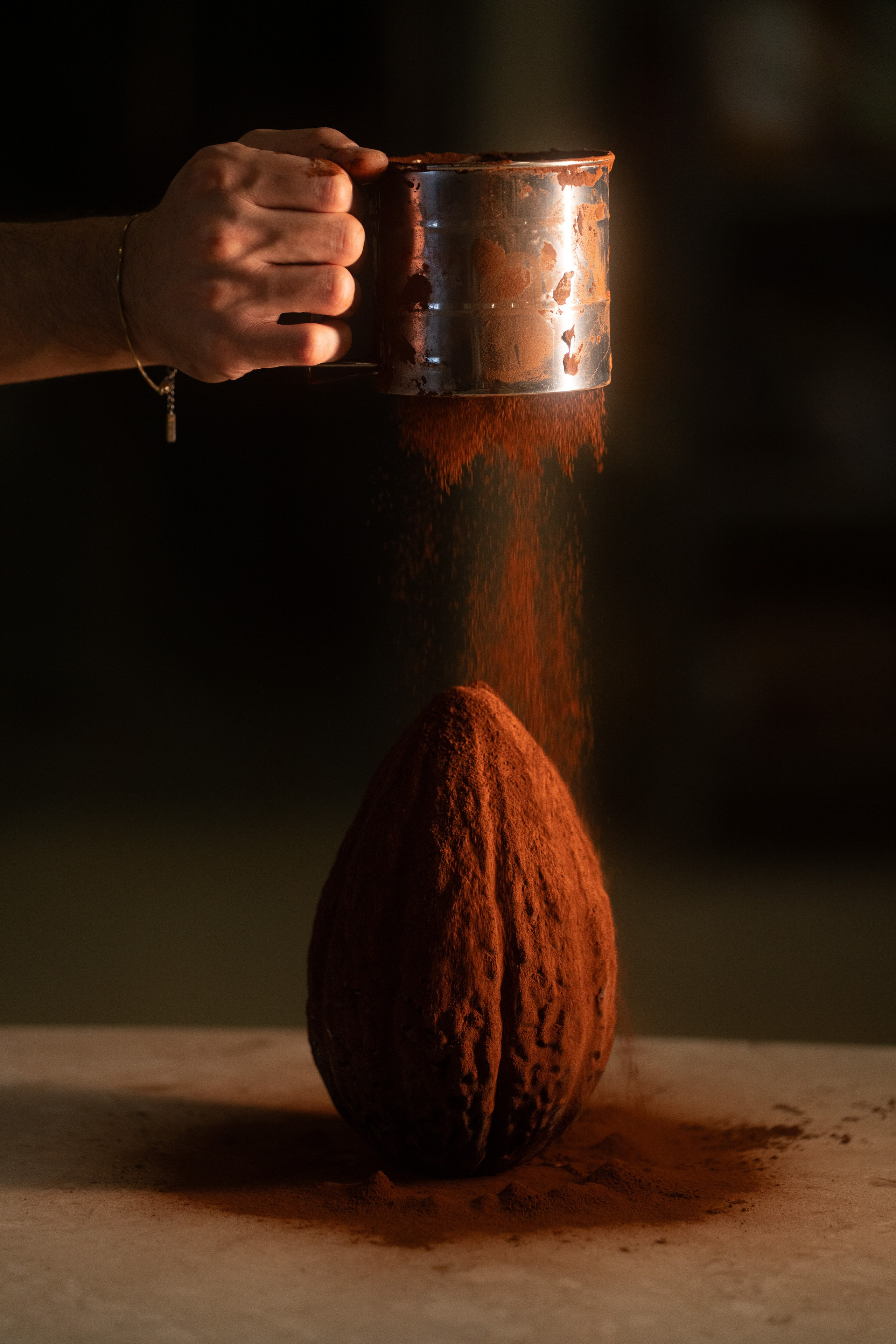 ΣΟΚΟΛΑΤΕΝΙΑ ΑΥΓΑ. Χαλβάς Ελευθερίου