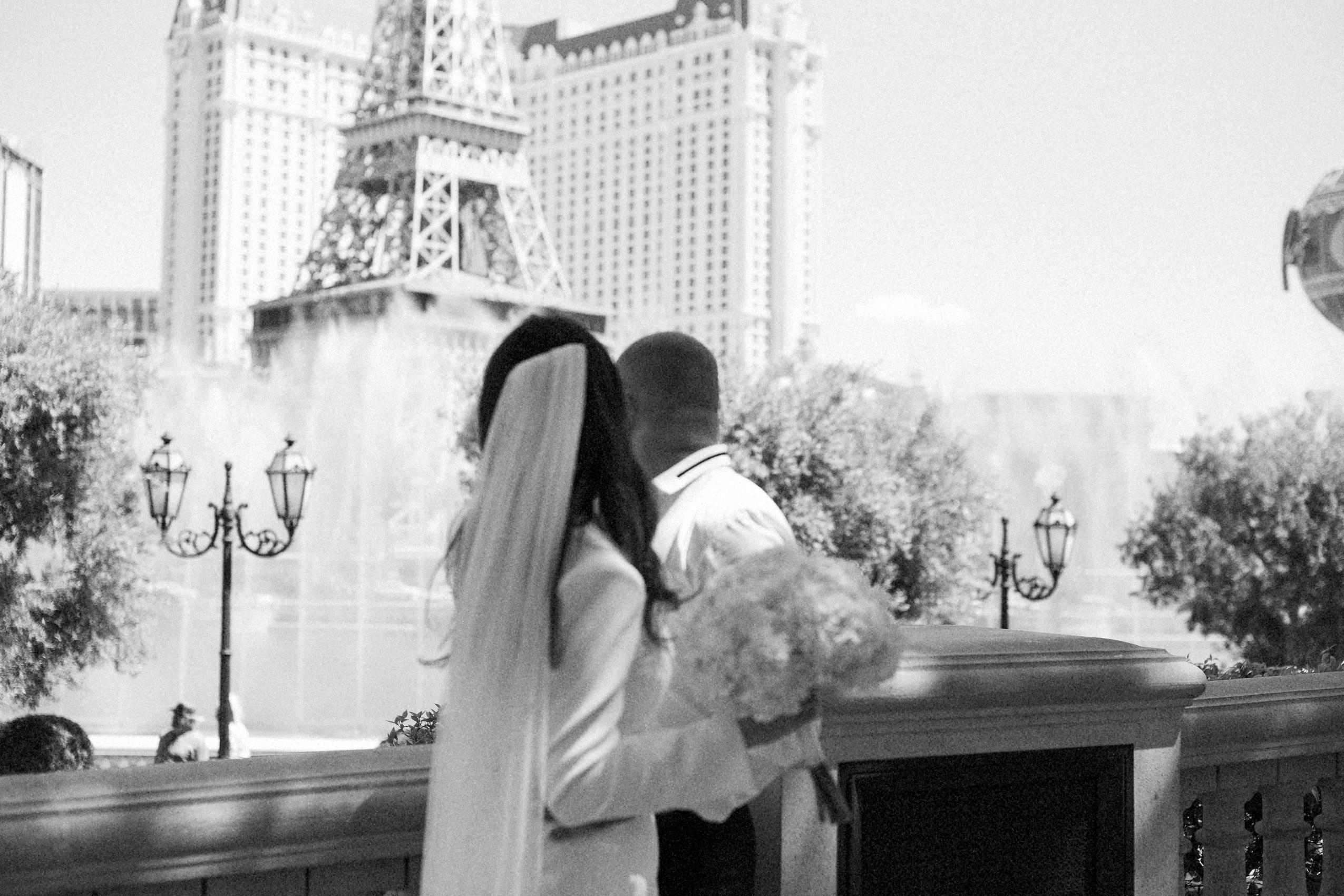 D&R. Wedding & elopement photographer Viktoriya Kravtsov. Las Vegas